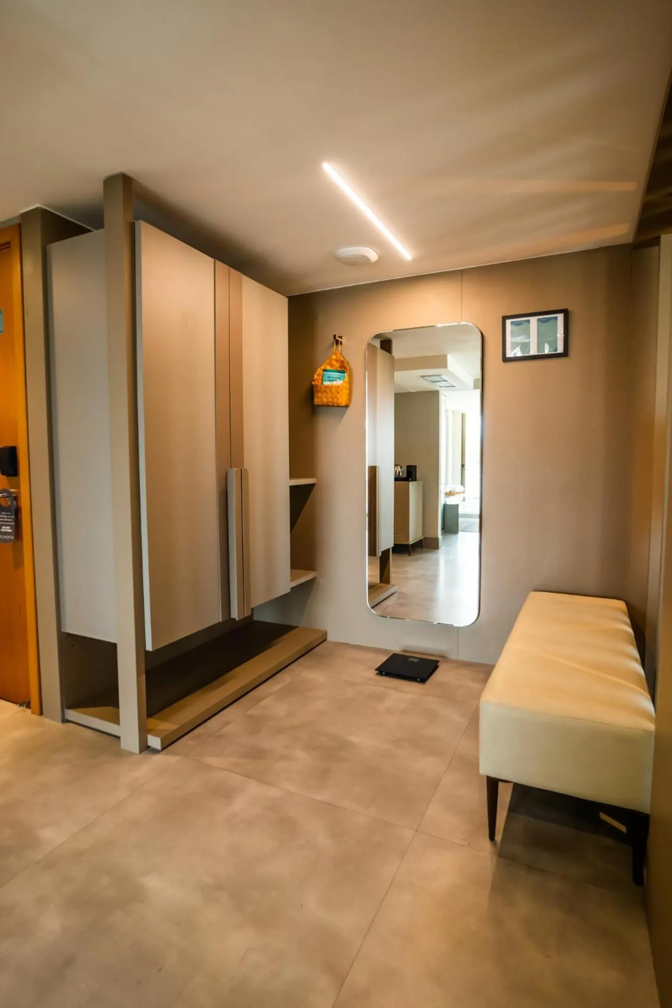 wardrobe, Bed in Oceana Atlântico Hotel & SPA