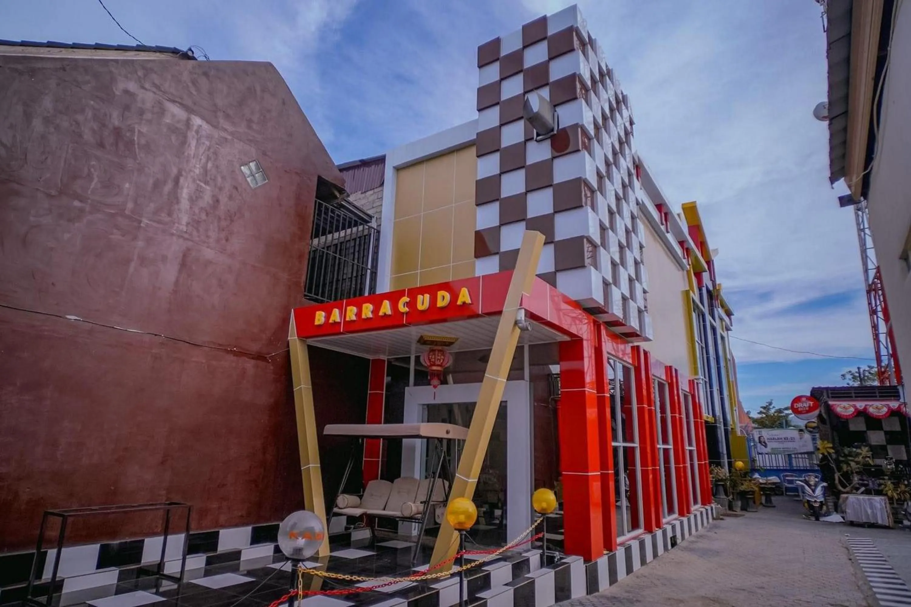 Property building in The One Hotel Gorontalo Mitra RedDoorz