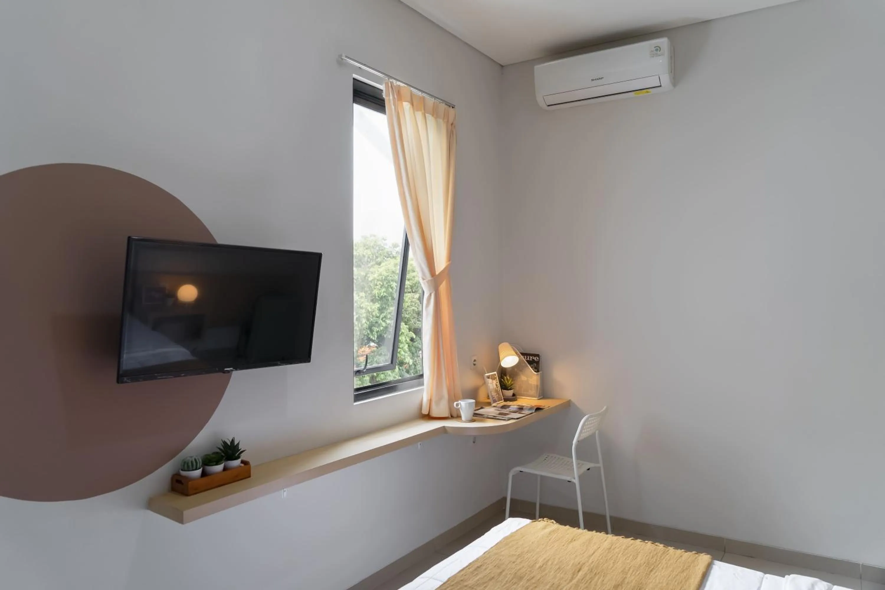 Cove Urooms Panglima Polim