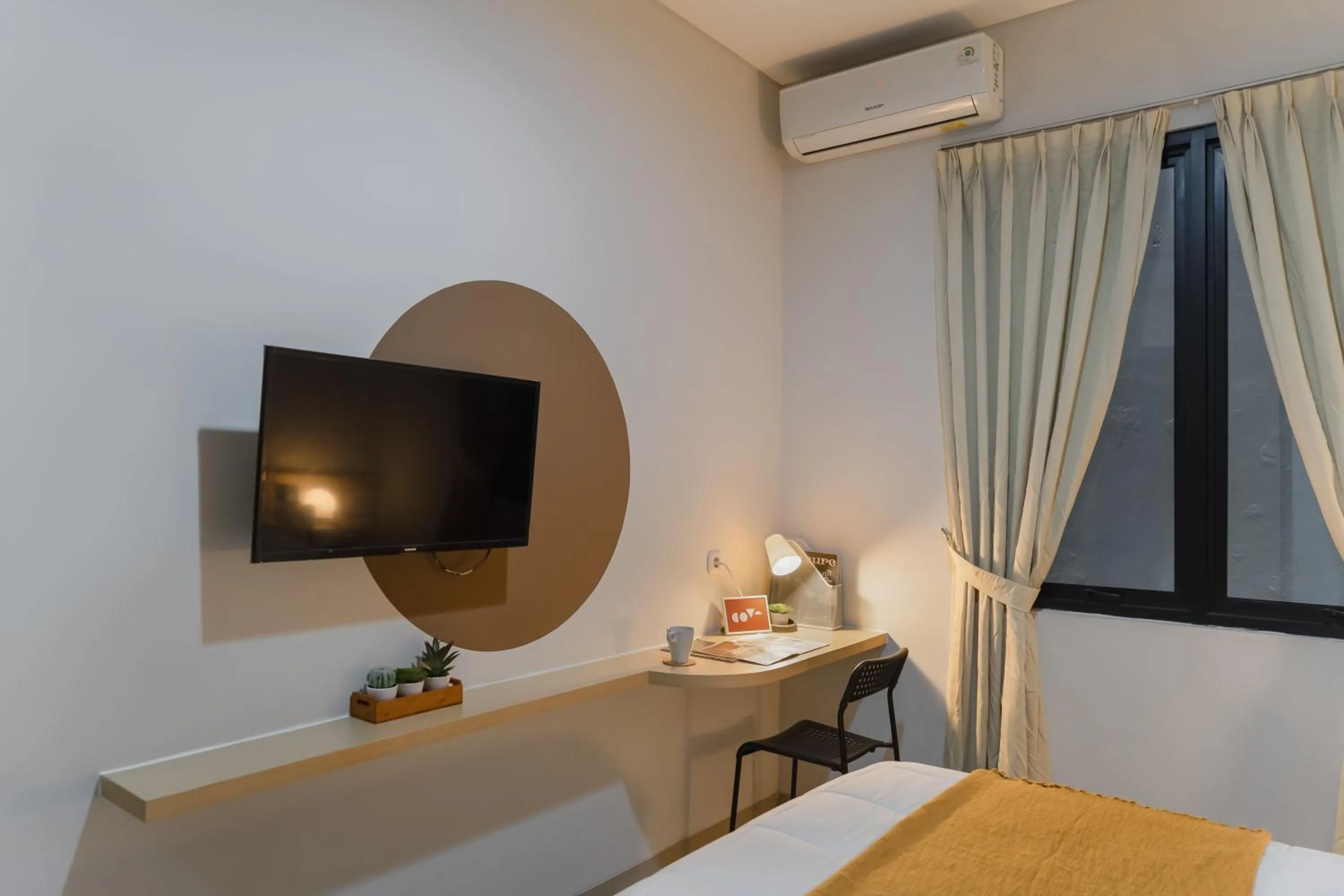 Bed in Cove Urooms Panglima Polim