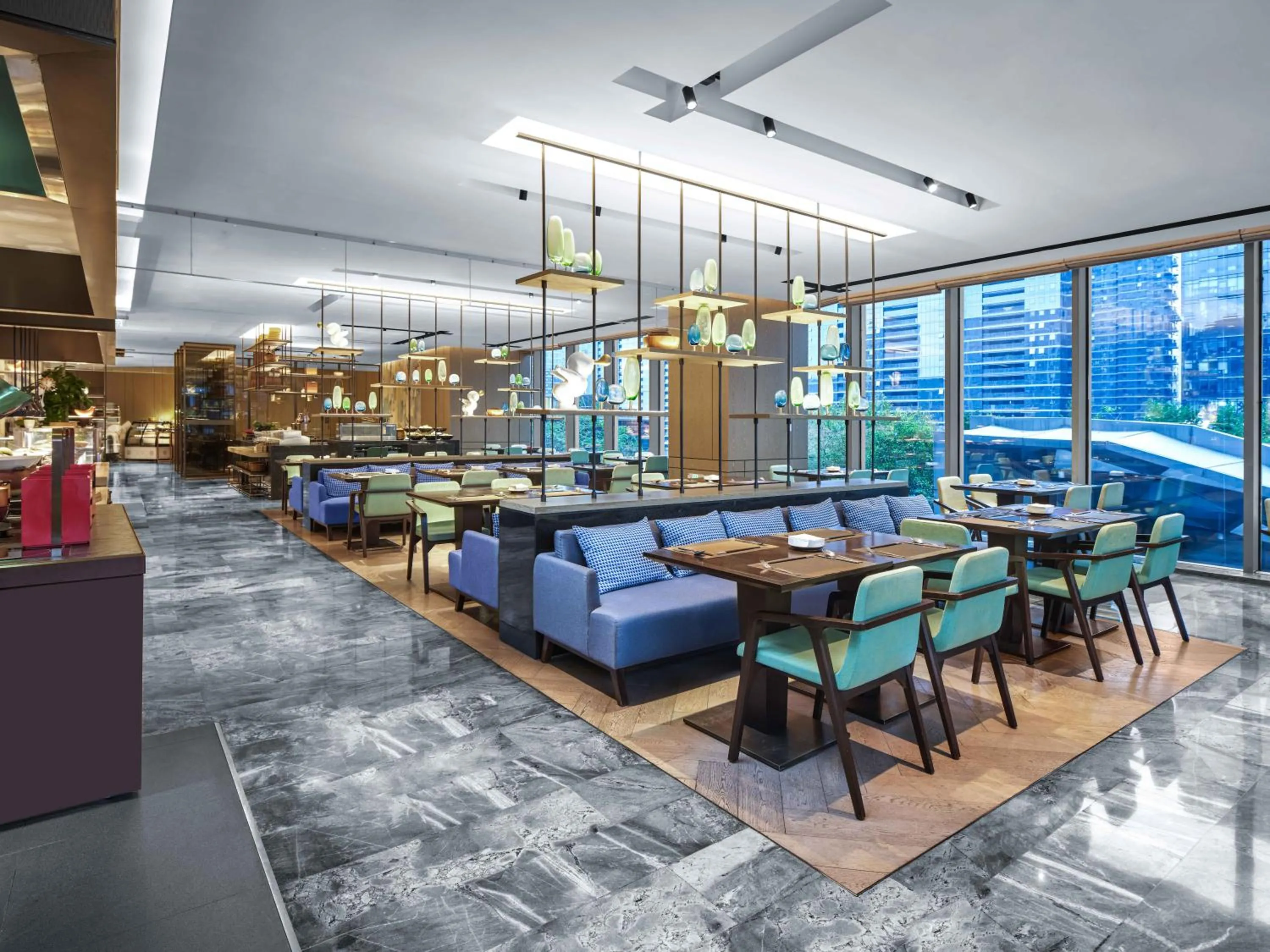 Restaurant/places to eat in Vignette Collection Hangzhou Huaxia Center Hotel by IHG