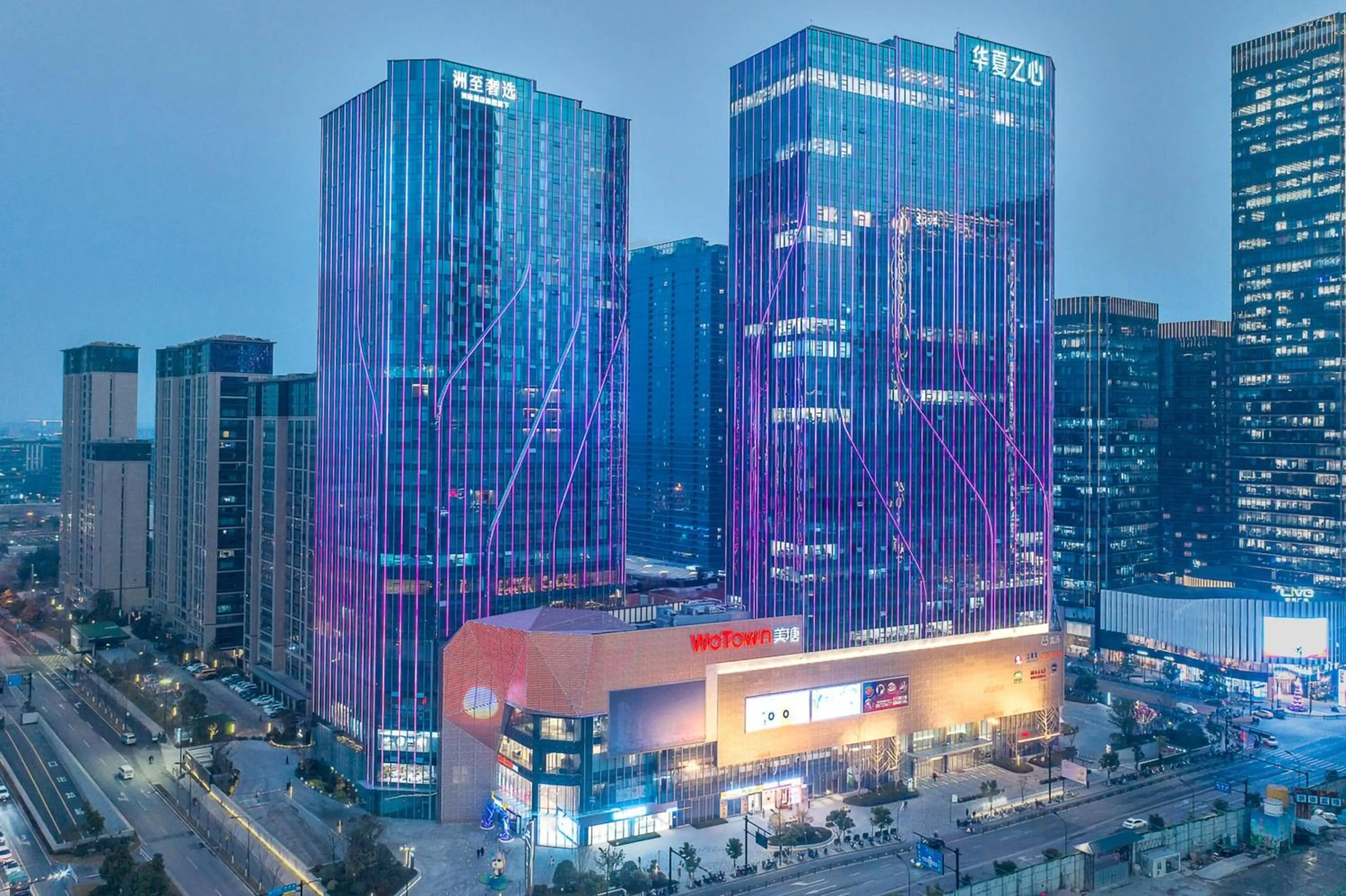 Property building in Vignette Collection Hangzhou Huaxia Center Hotel by IHG