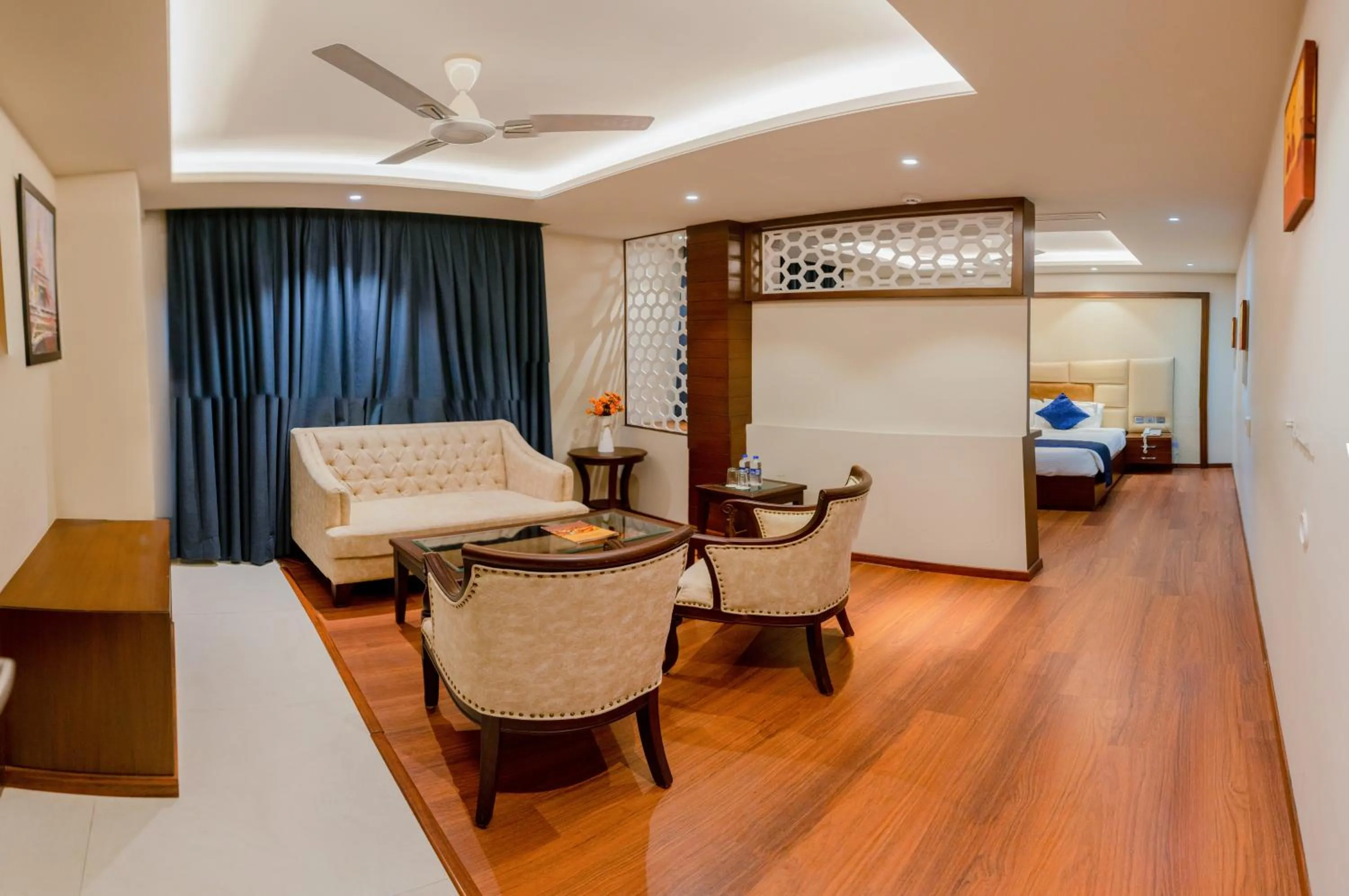 Living room, Bed in juSTa Palampur Resort & Convention Centre