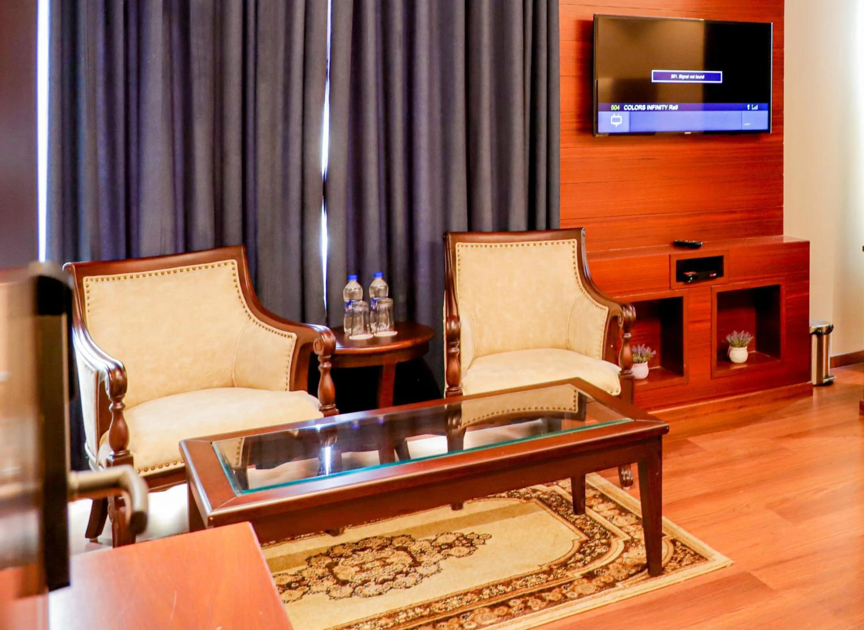 Living room in juSTa Palampur Resort & Convention Centre