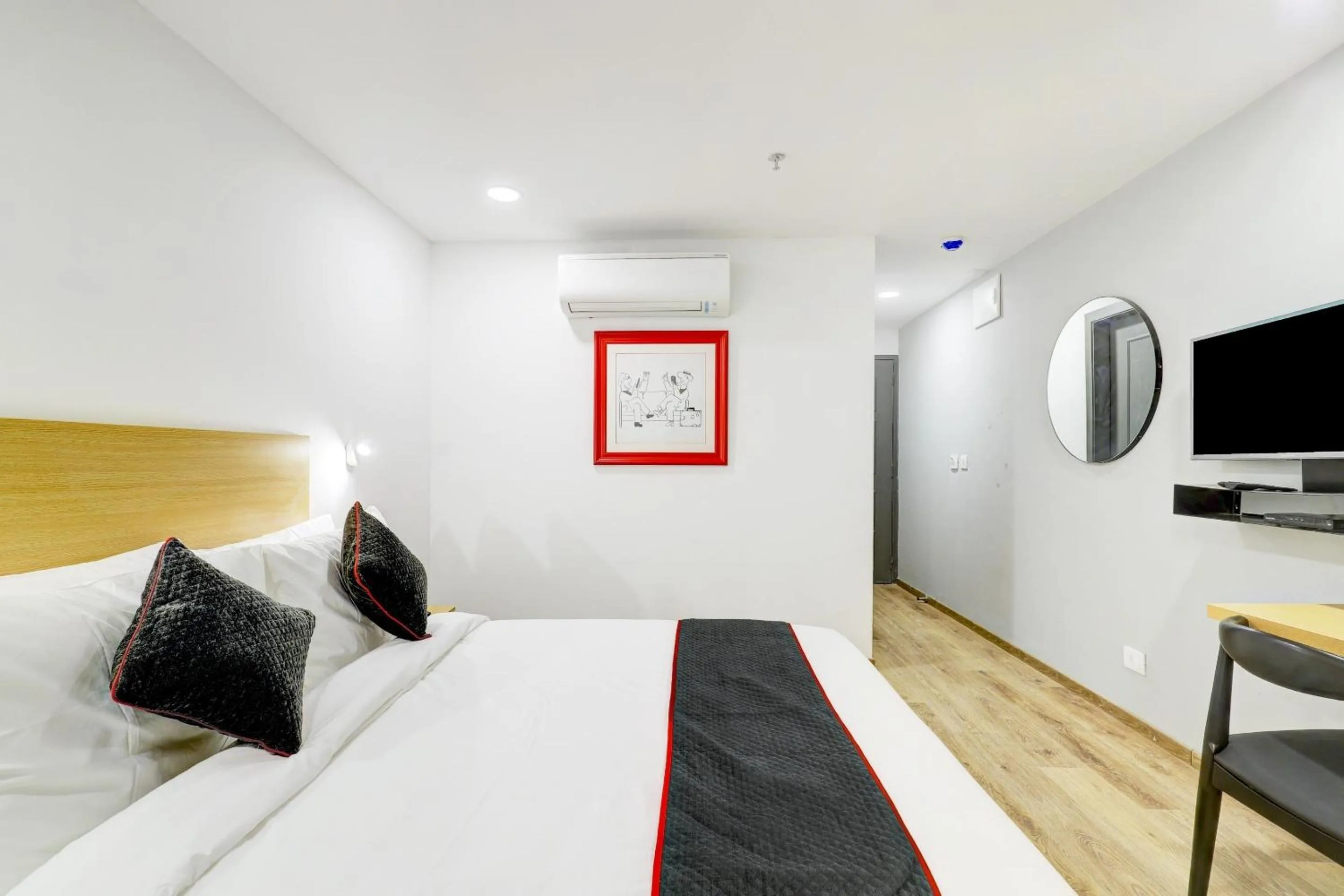 Bedroom, Bed in Super Townhouse Rajyash Rise