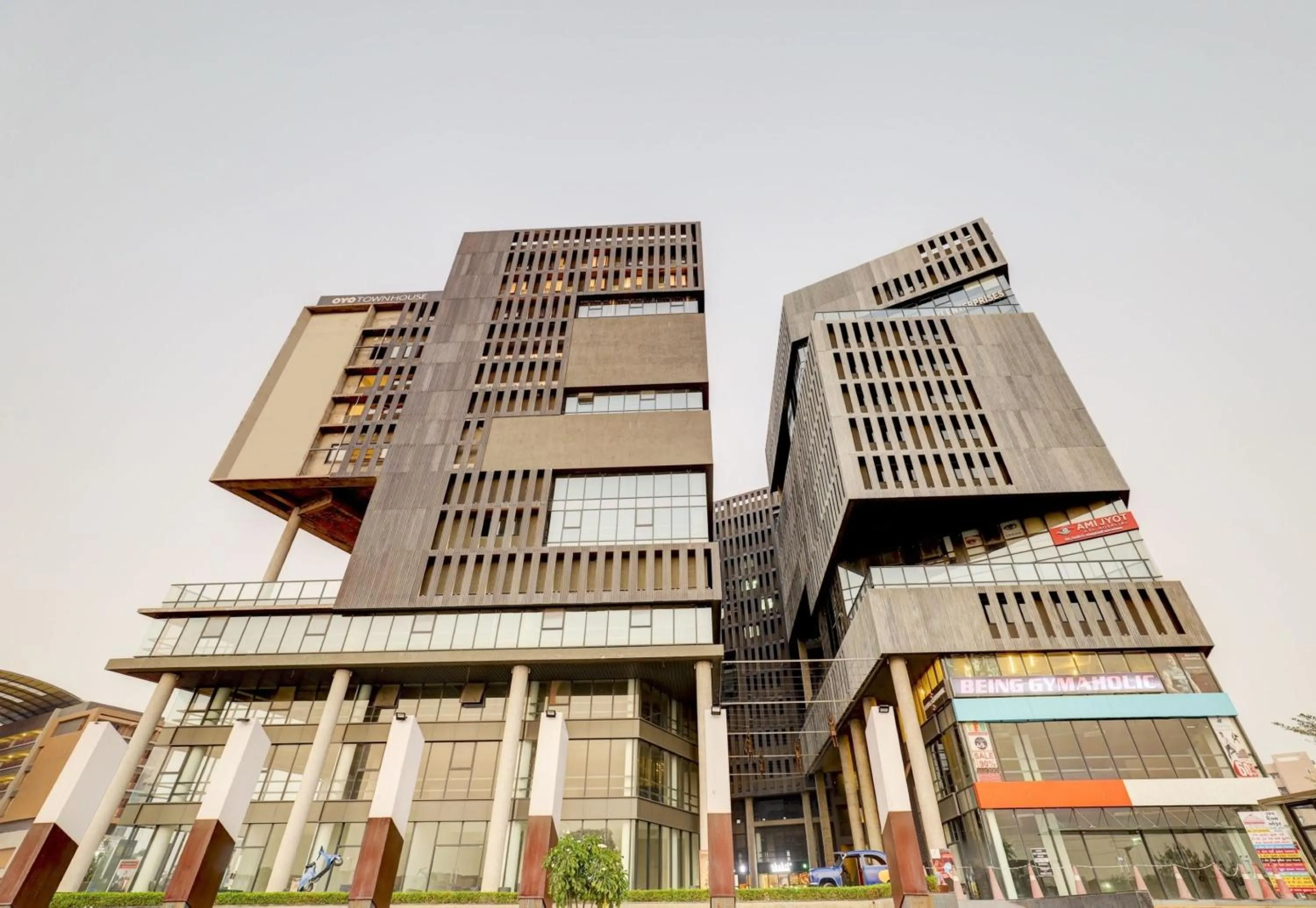 Facade/entrance in Super Townhouse Rajyash Rise