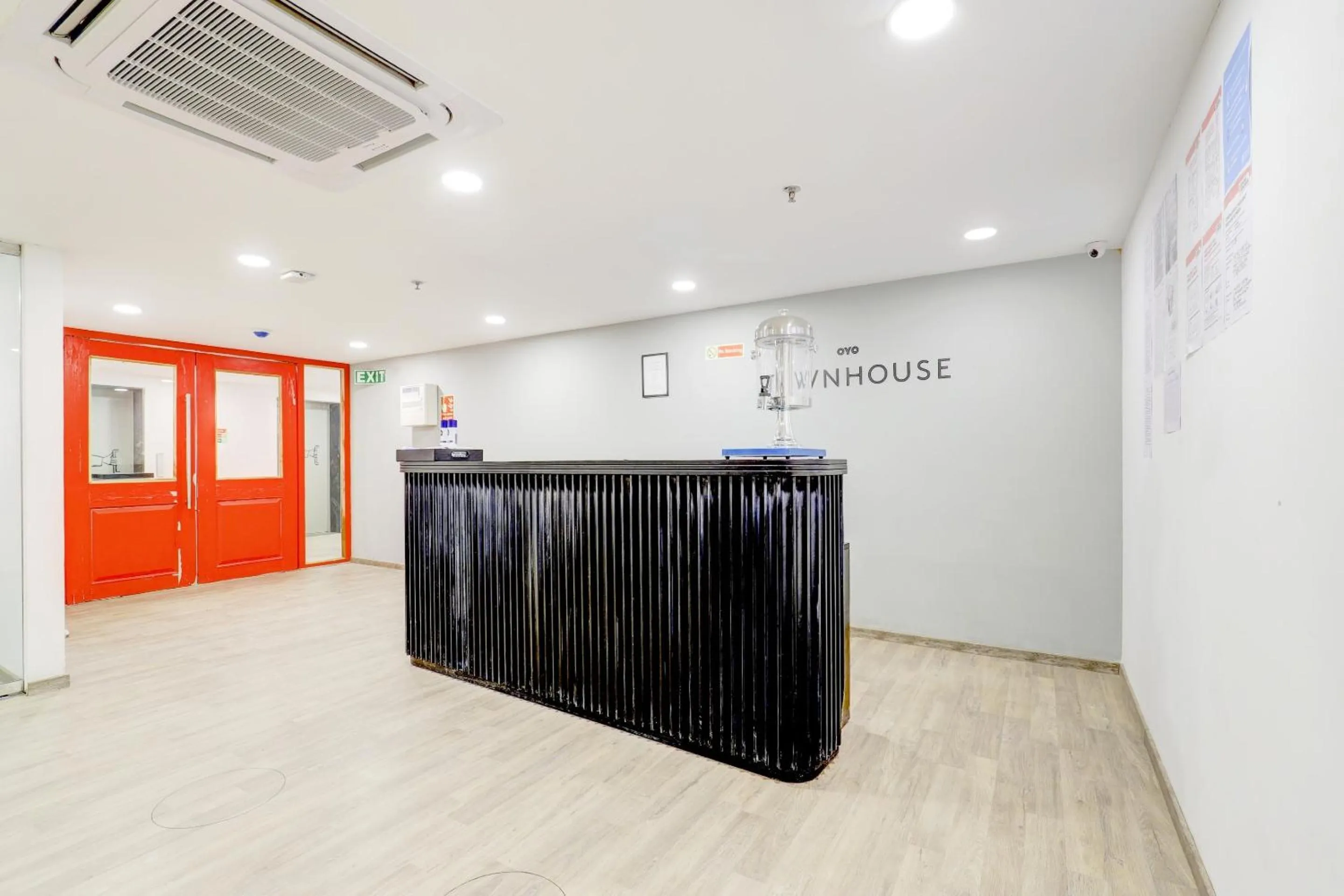 Lobby or reception in Super Townhouse Rajyash Rise