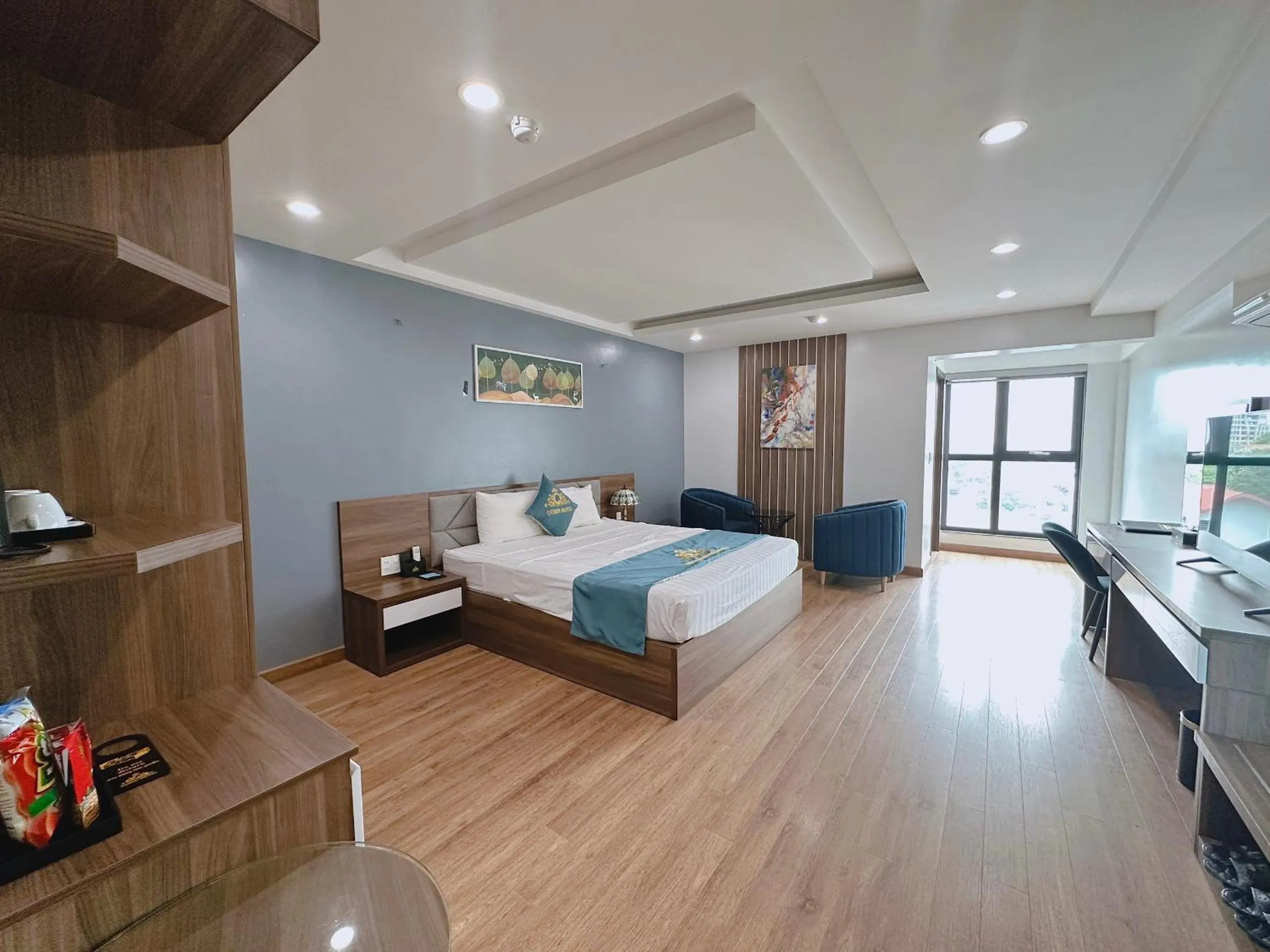 Bed in Queen Hotel Hoàng Gia