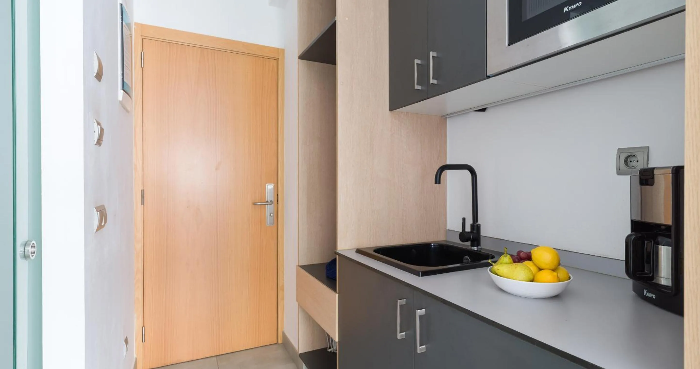 Kitchen or kitchenette in Tusity One