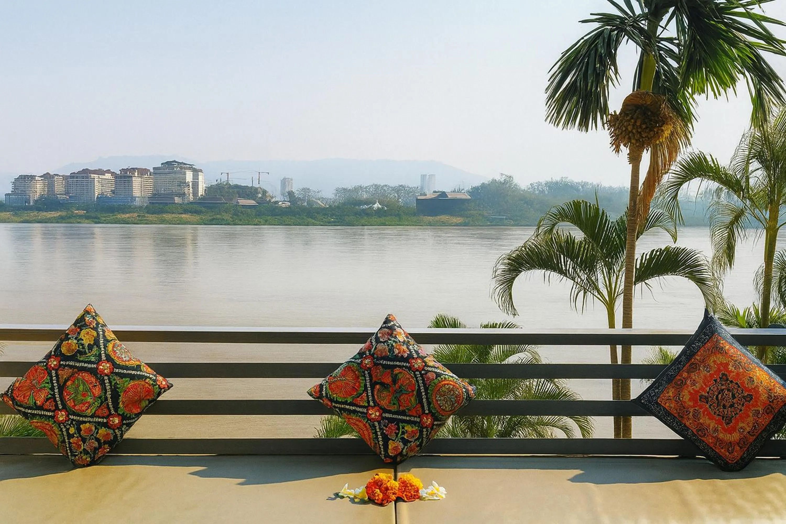 Balcony/Terrace in River Breeze Chiangsaen