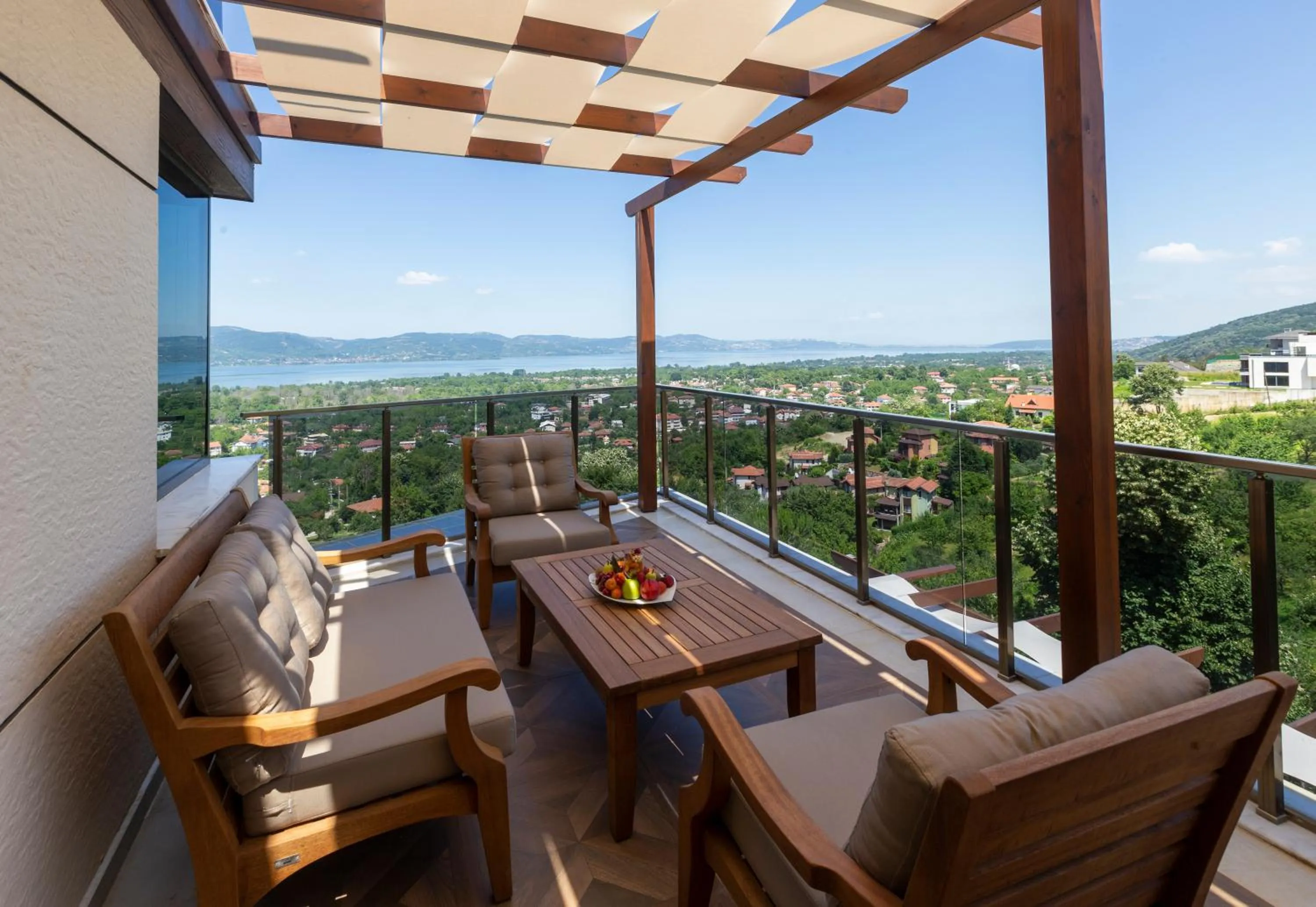 Hot Tub in Cabir Deluxe Hotel Sapanca