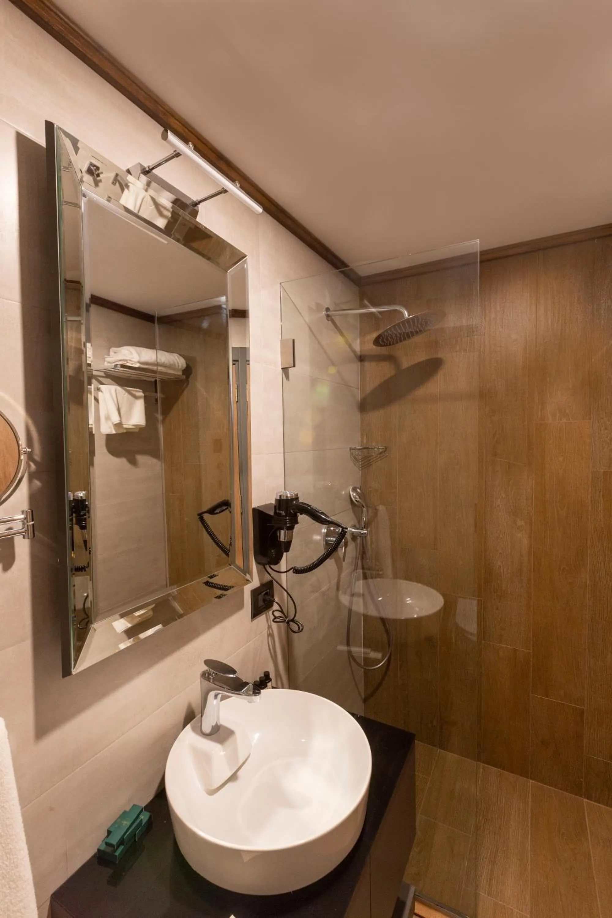 Bathroom in Cabir Deluxe Hotel Sapanca