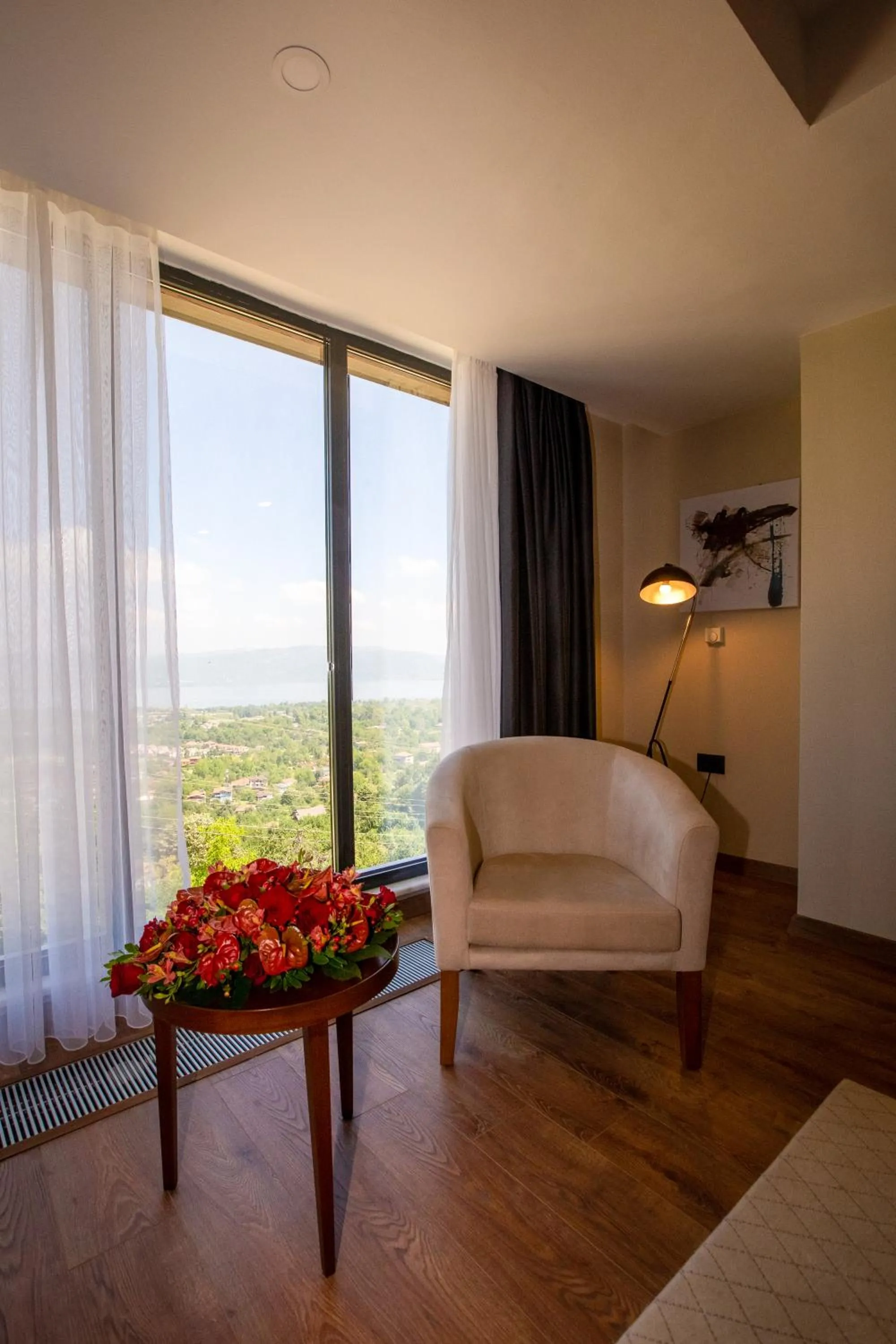 View (from property/room), Bed in Cabir Deluxe Hotel Sapanca