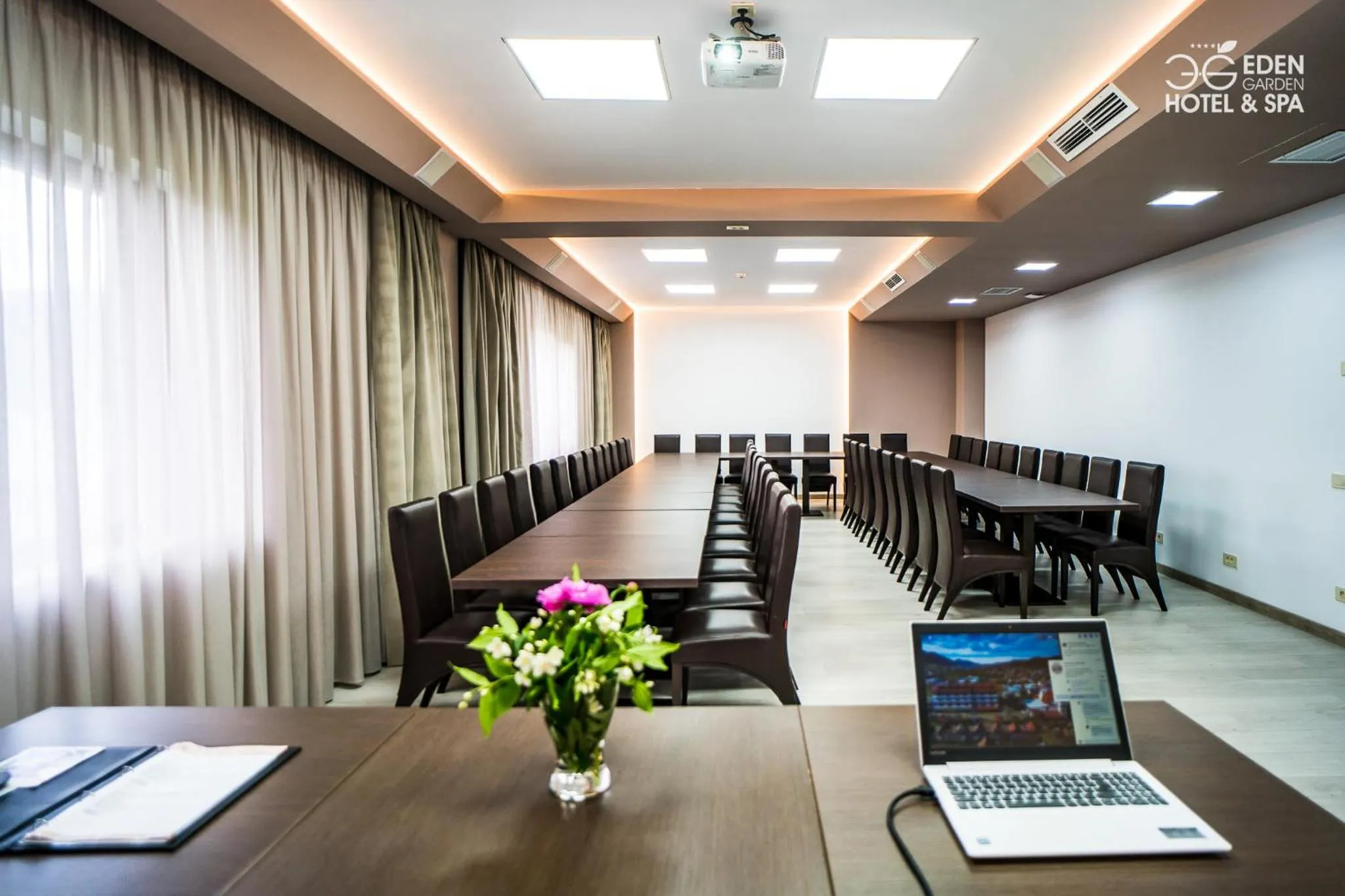 Hotel Eden Garden Spa