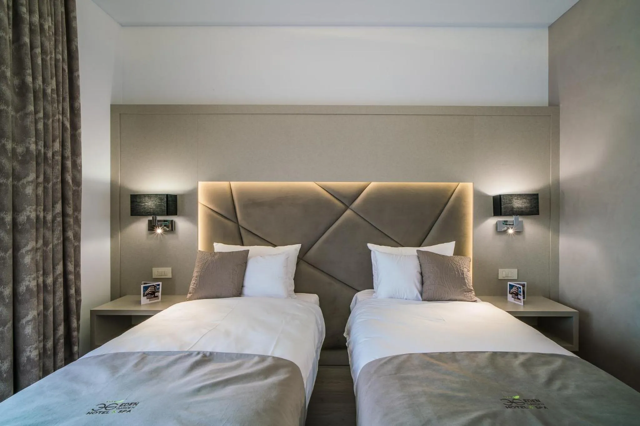 Bed in Hotel Eden Garden Spa