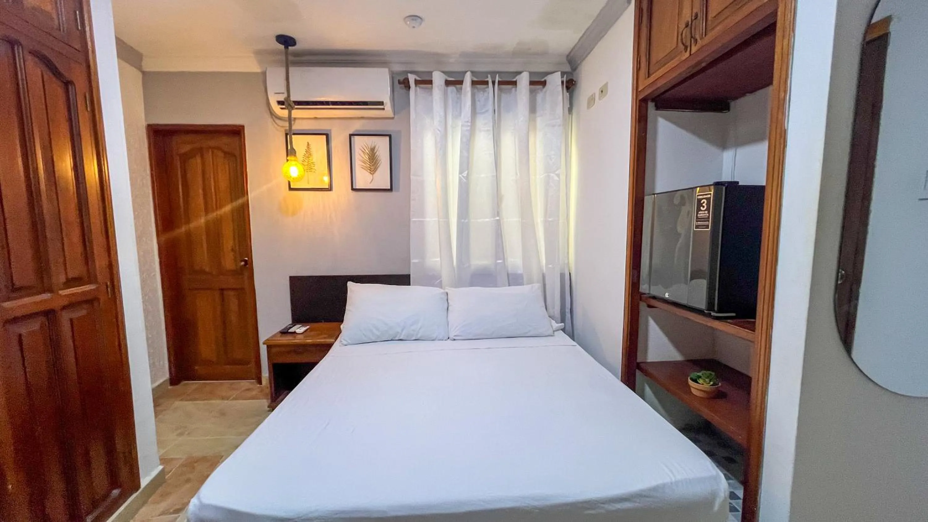Photo of the whole room, Bed in Hotel Marie Real Cartagena