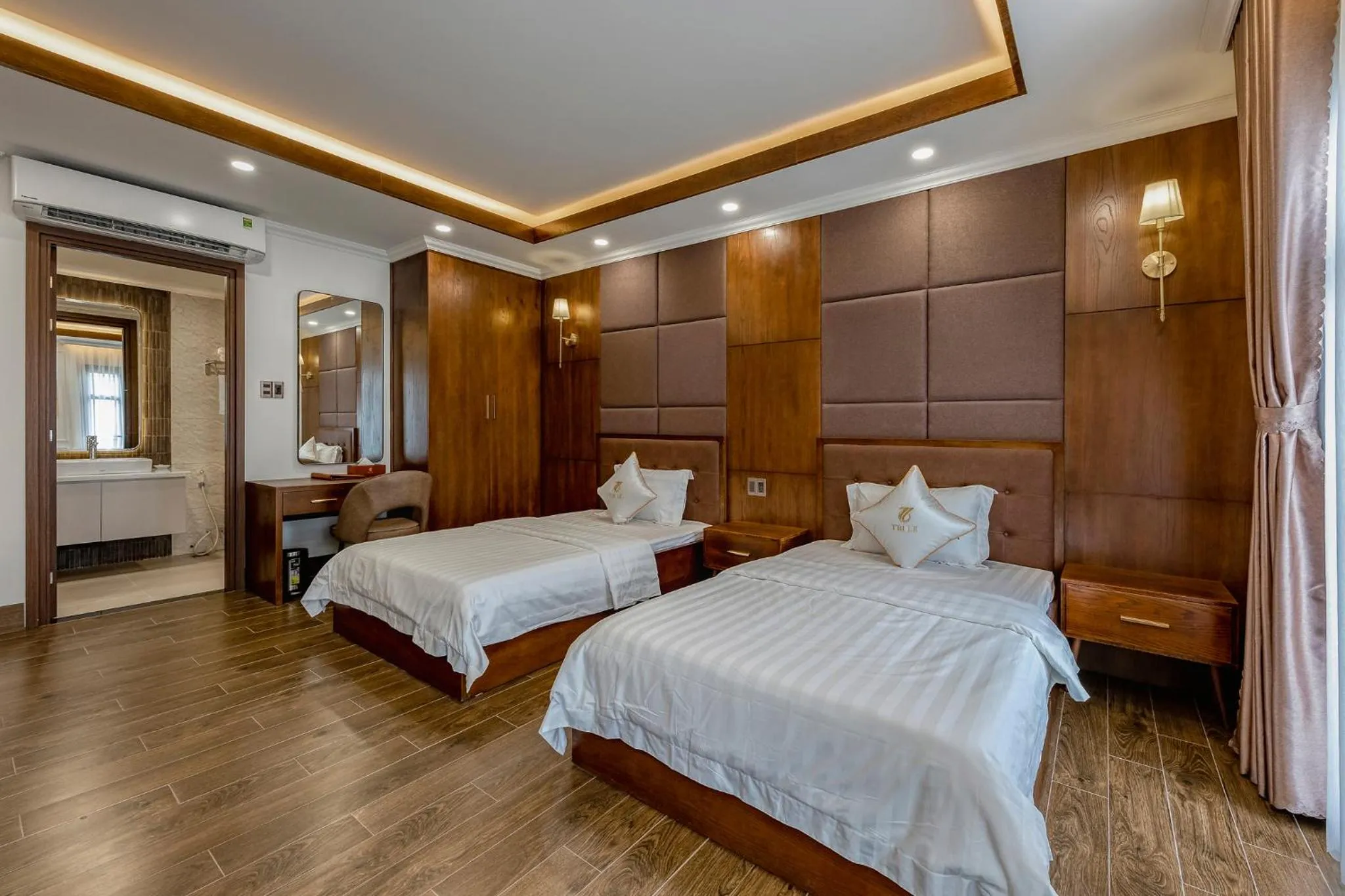 Photo of the whole room, Bed in Hotel Trí Lê