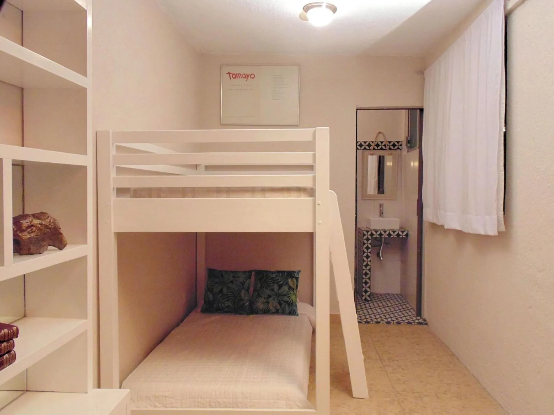 Bedroom, Bed in Suites Viveros de Coyoacán, estilo y comfort