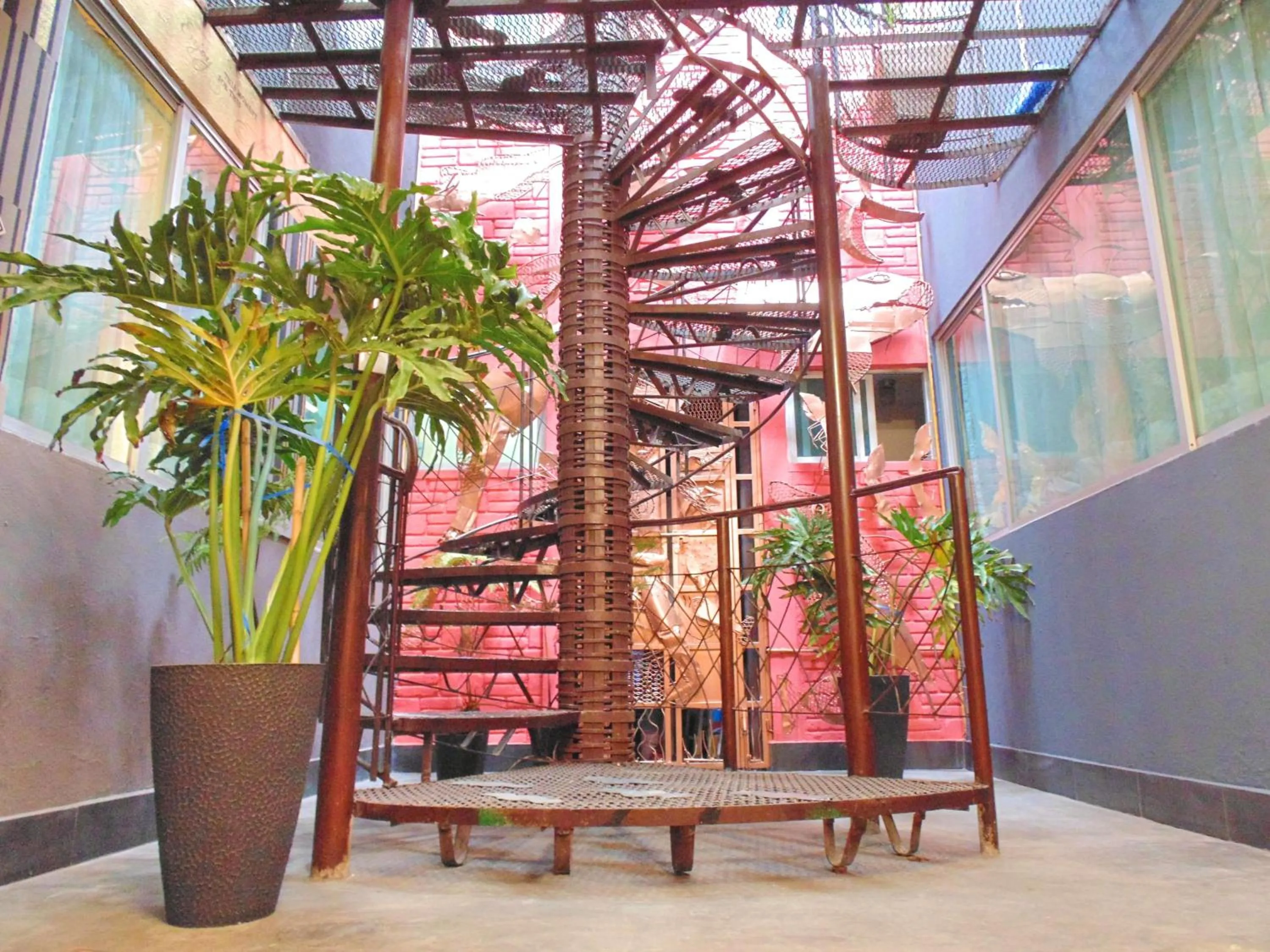 Area and facilities in Suites Viveros de Coyoacán, estilo y comfort