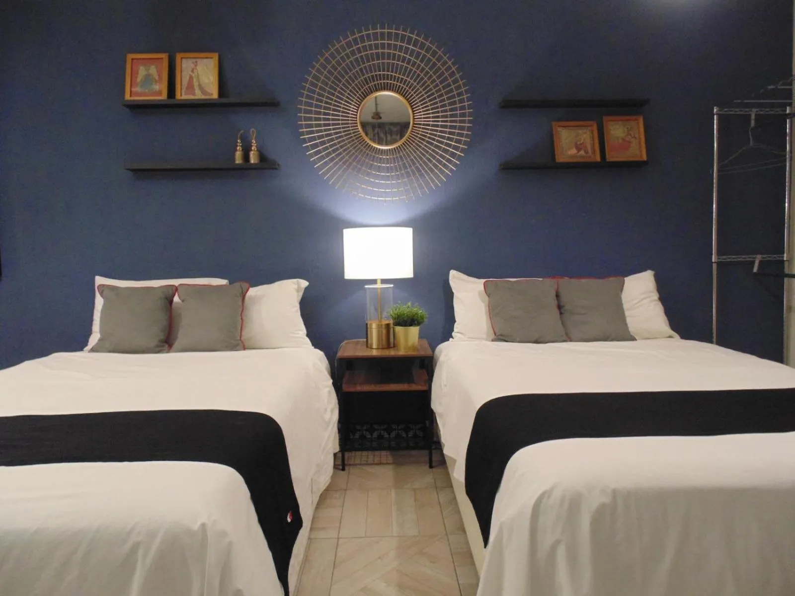 Bed in Suites Viveros de Coyoacán, estilo y comfort