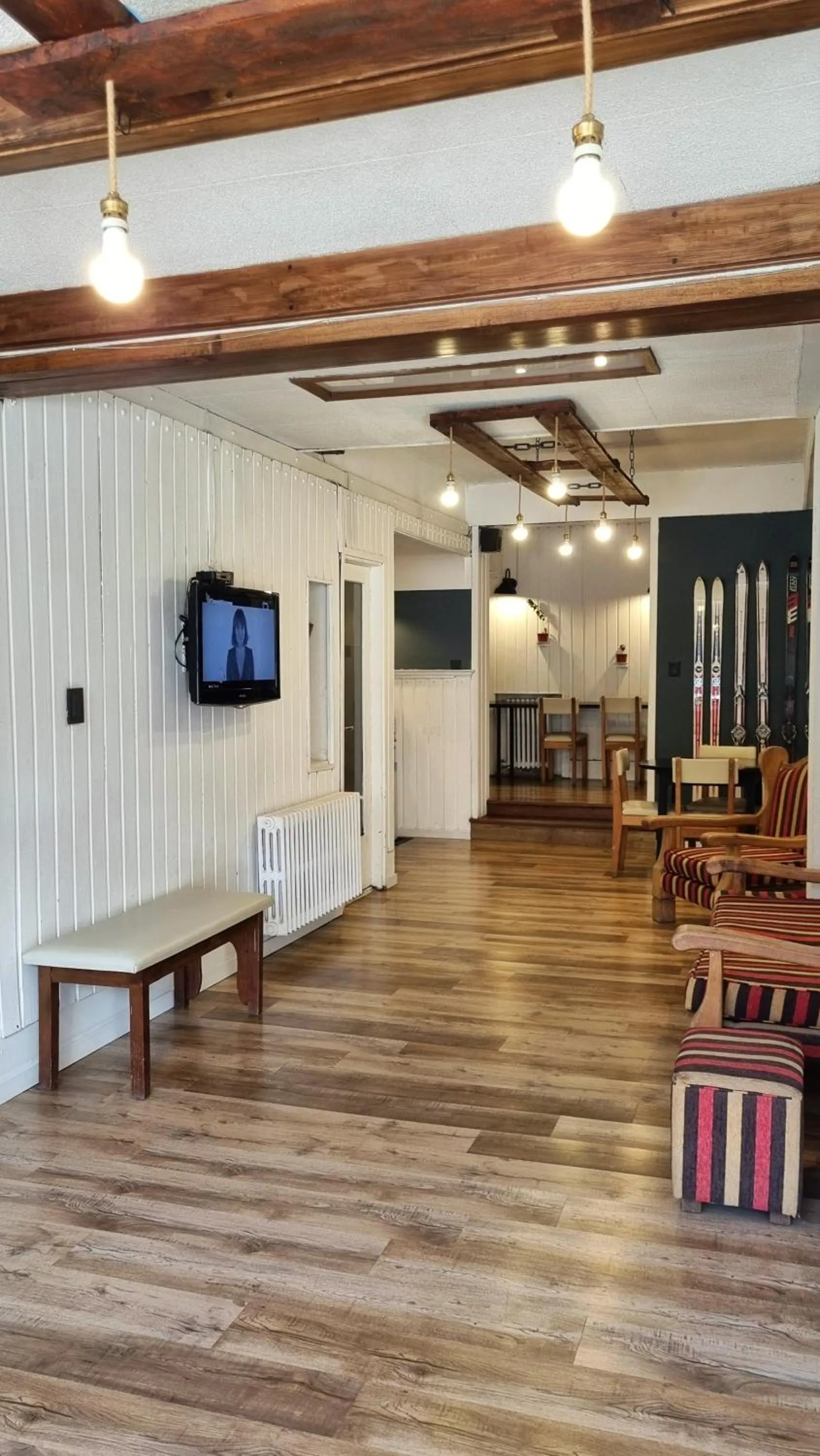 Communal lounge/ TV room in Hotel Nordico