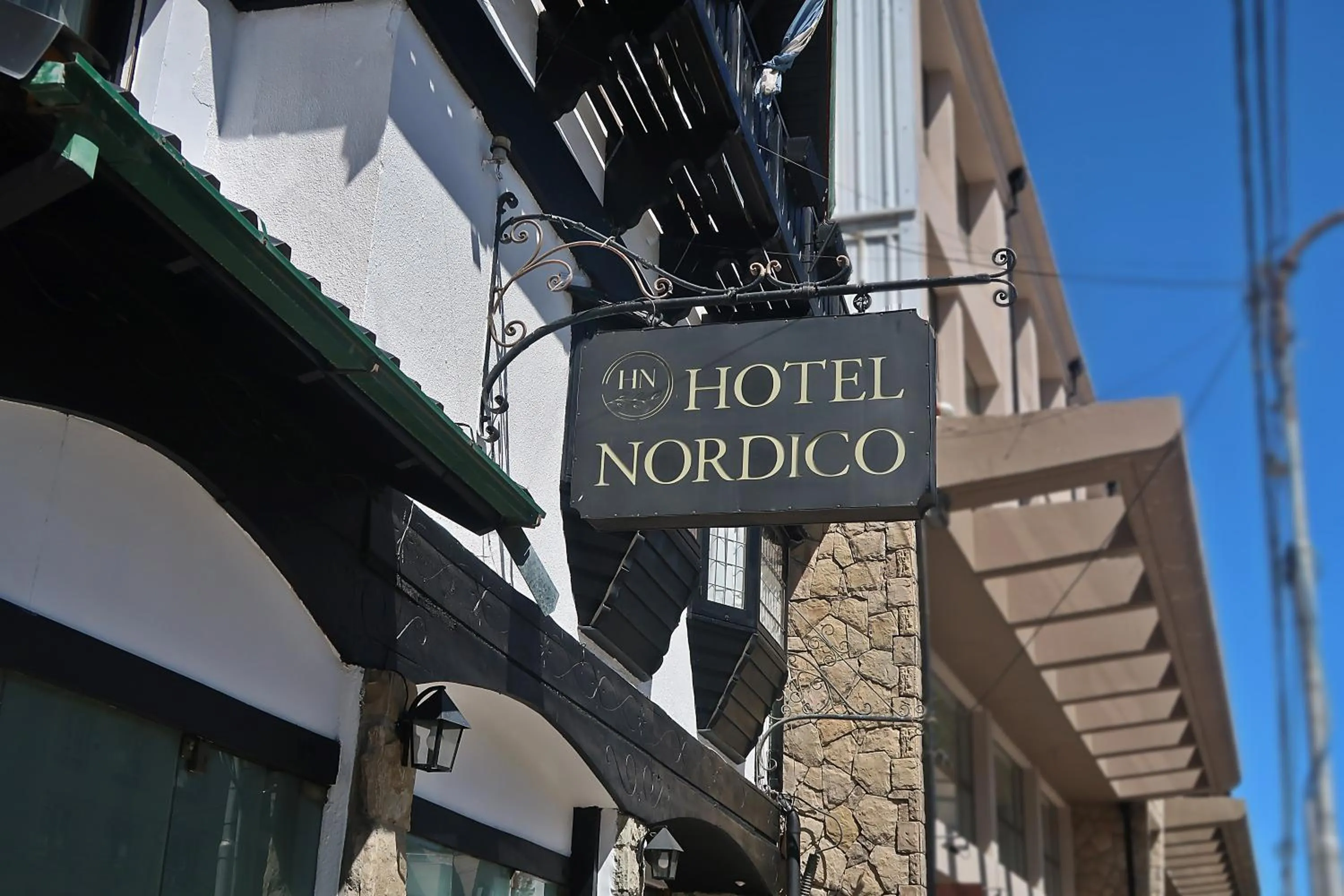 Facade/entrance in Hotel Nordico