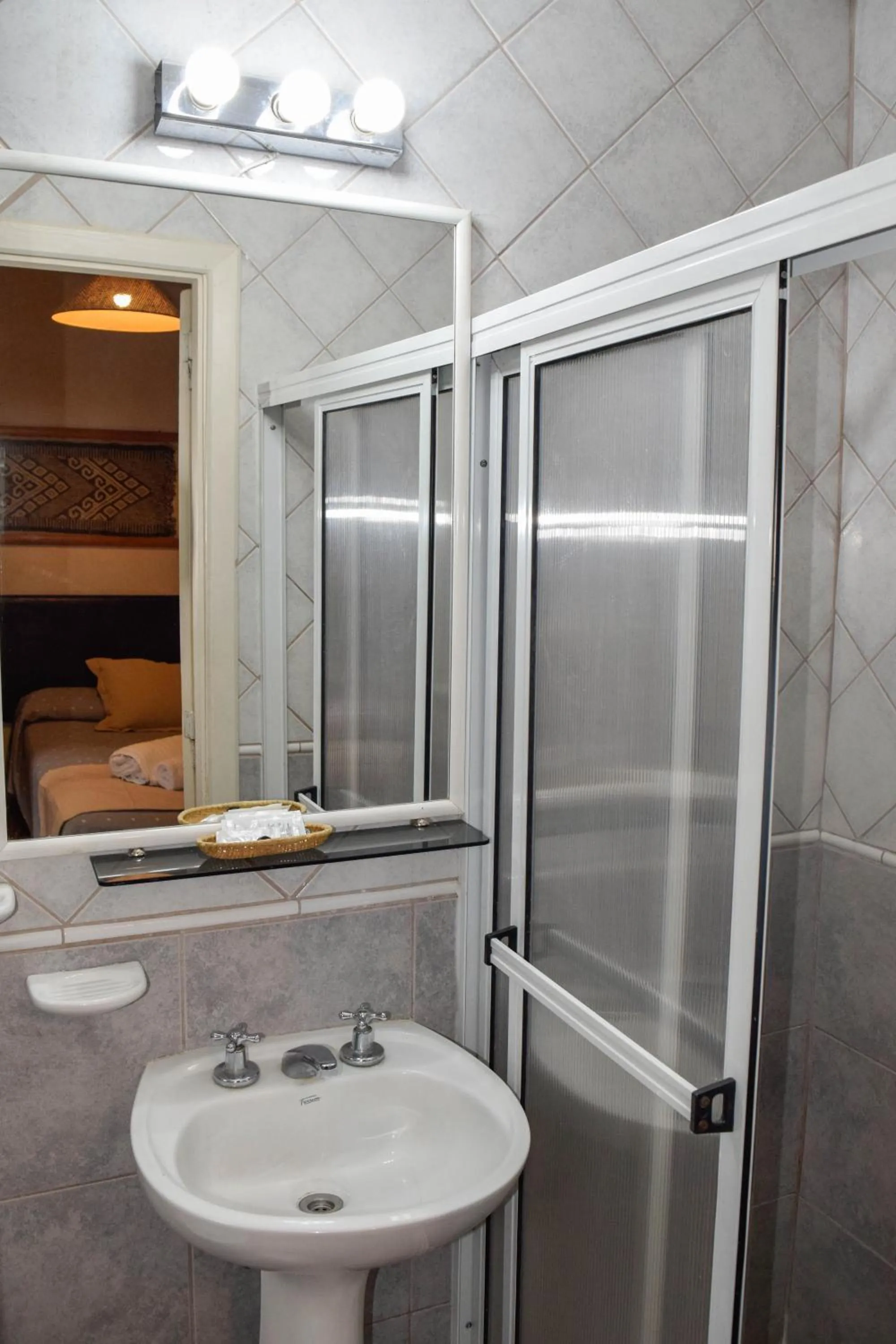 Bathroom in Hotel Nordico