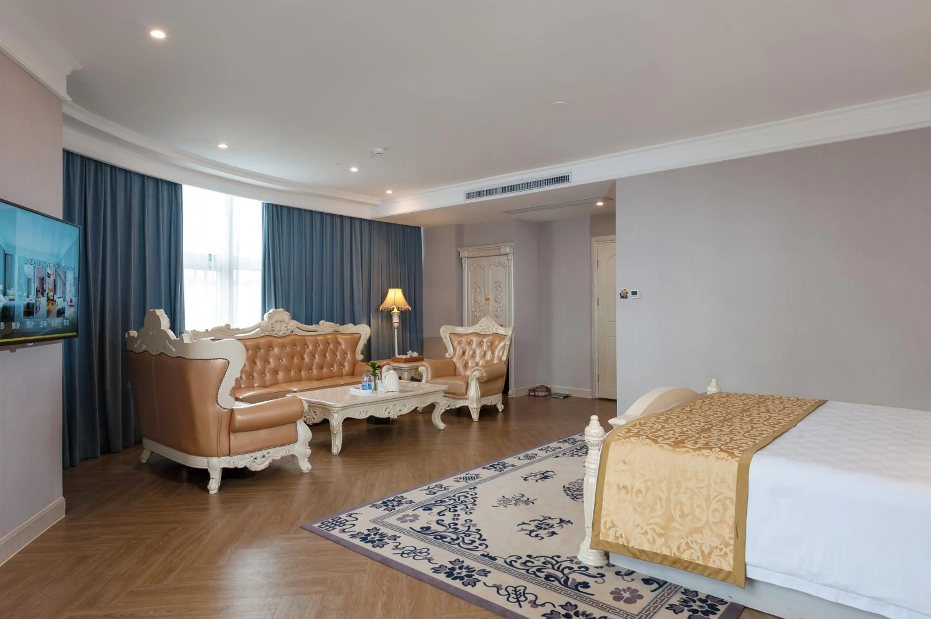 Other, Bed in Nan Yang Royal Hotel