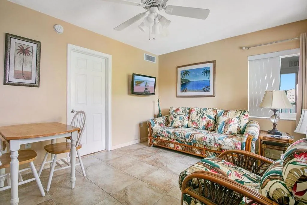 Five Palms Vacation Rentals- Daily - Weekly - Monthly
