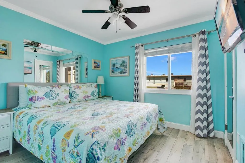 Bed in Five Palms Vacation Rentals- Daily - Weekly - Monthly
