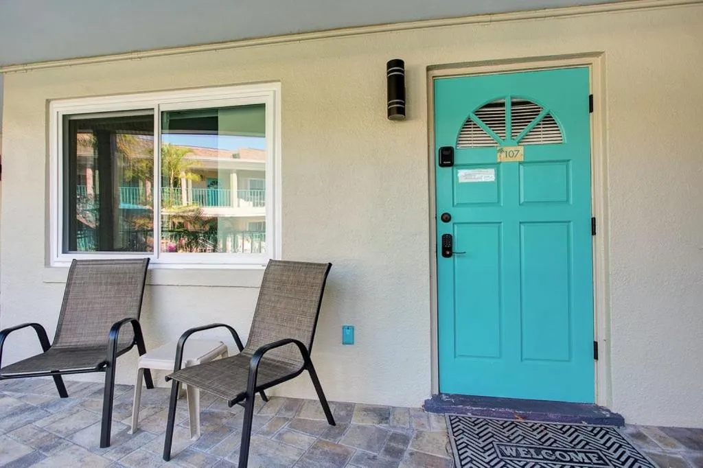 Five Palms Vacation Rentals- Daily - Weekly - Monthly