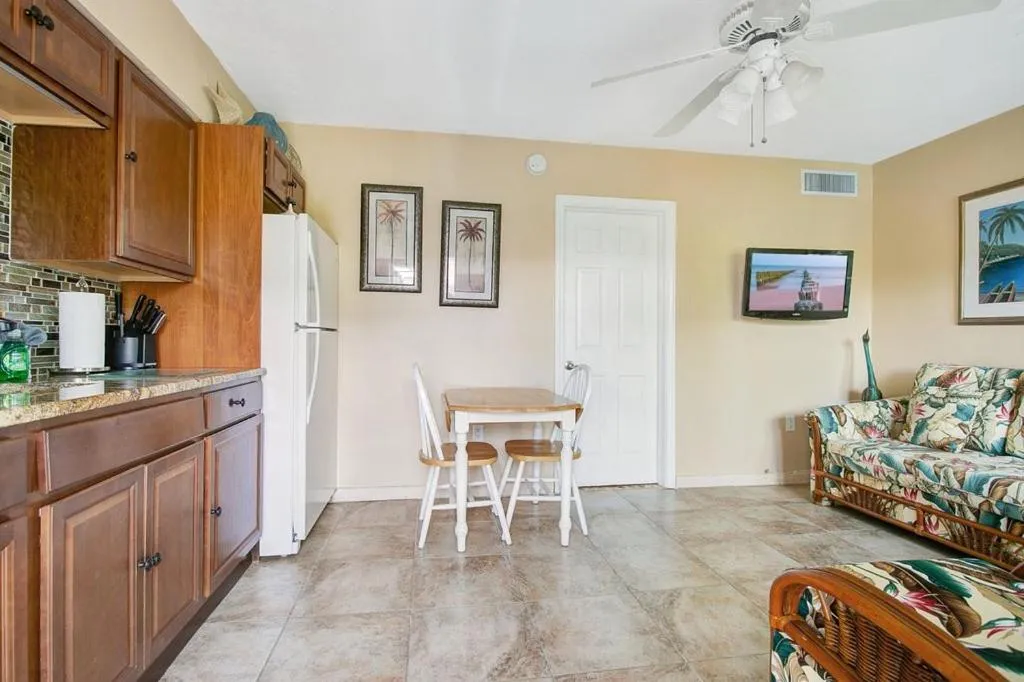 Five Palms Vacation Rentals- Daily - Weekly - Monthly