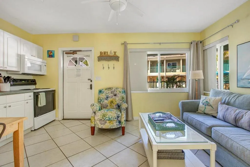 Five Palms Vacation Rentals- Daily - Weekly - Monthly