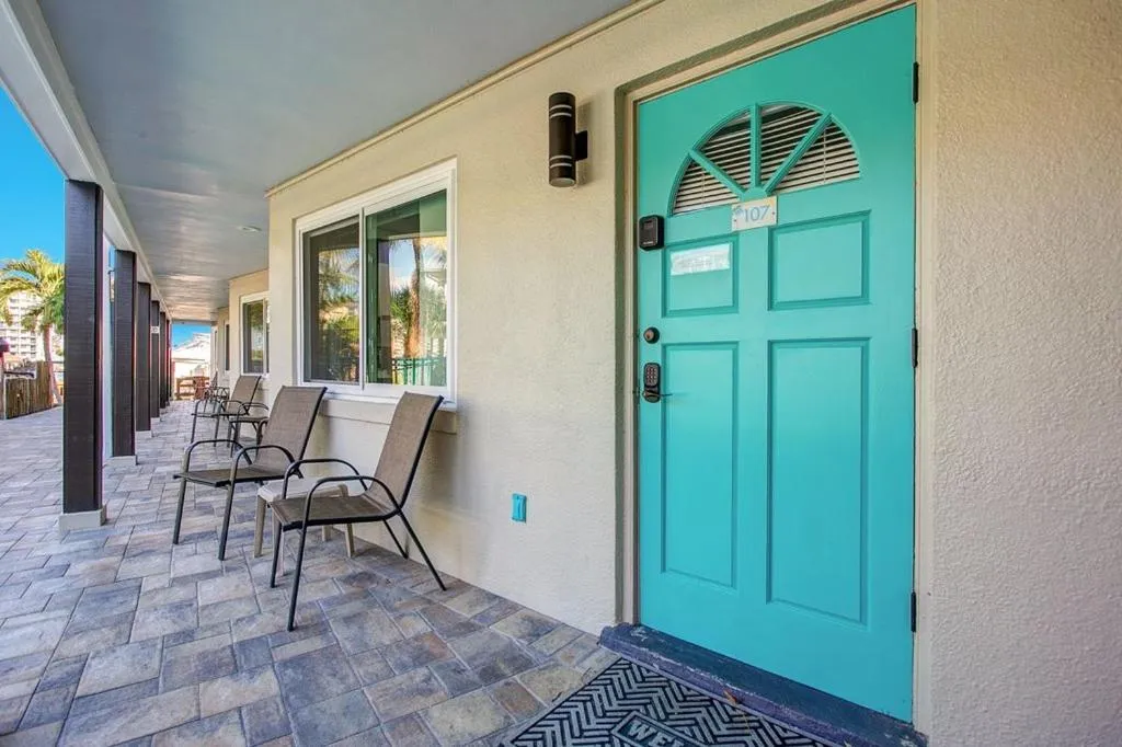Five Palms Vacation Rentals- Daily - Weekly - Monthly