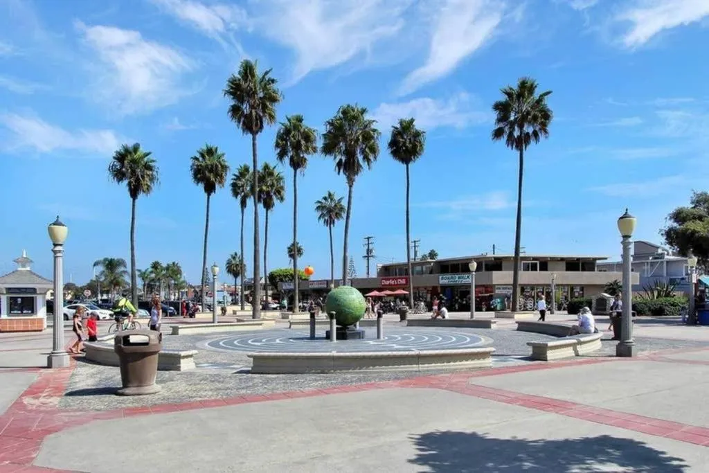 Nearby landmark in 1000#5 Premier Modern Home w View, Parking, and AC