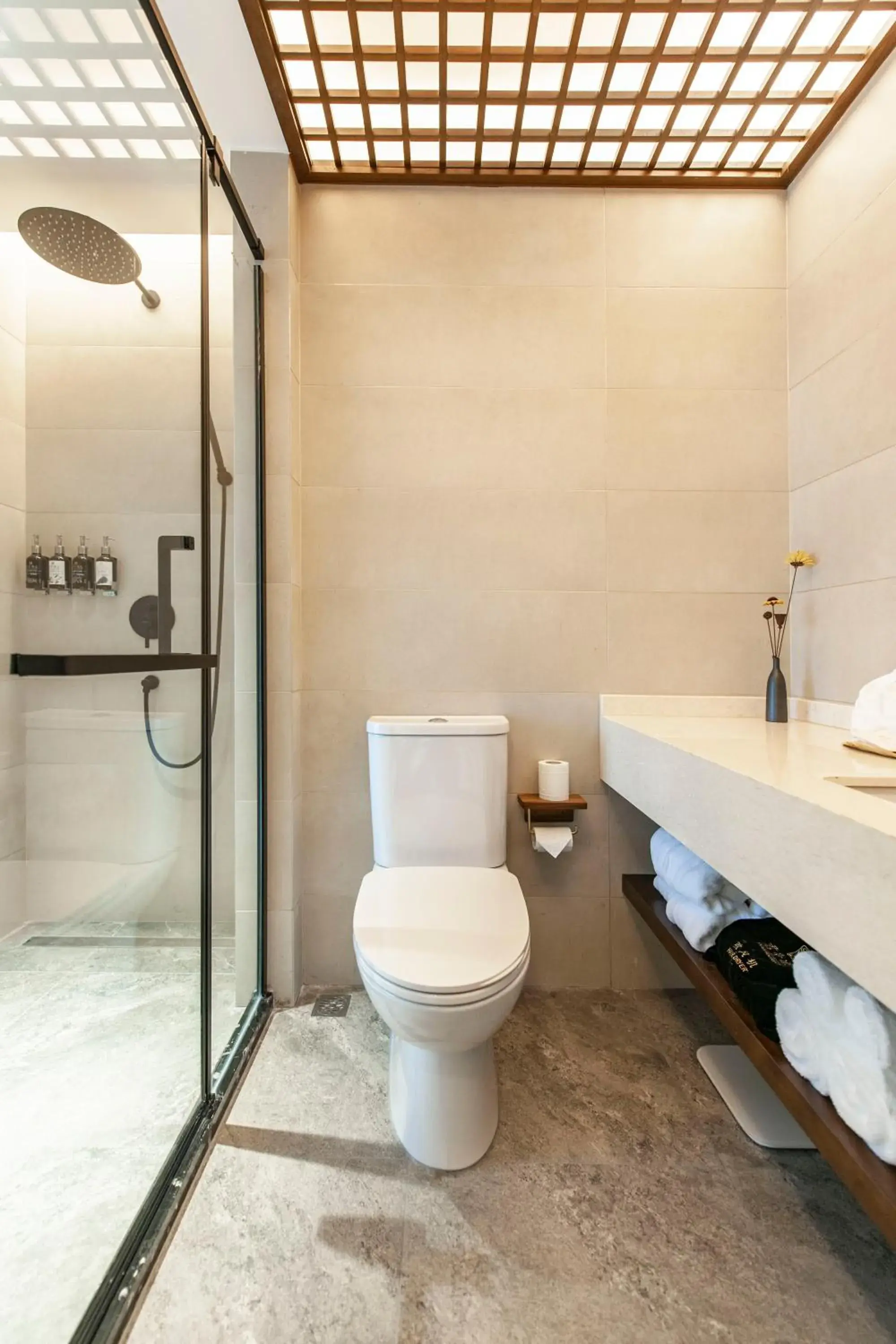 Deluxe King Room in SSAW Boutique Hotel Hangzhou Liangyun Deluxe King Room in SSAW Boutique Hotel Hangzhou Liangyun