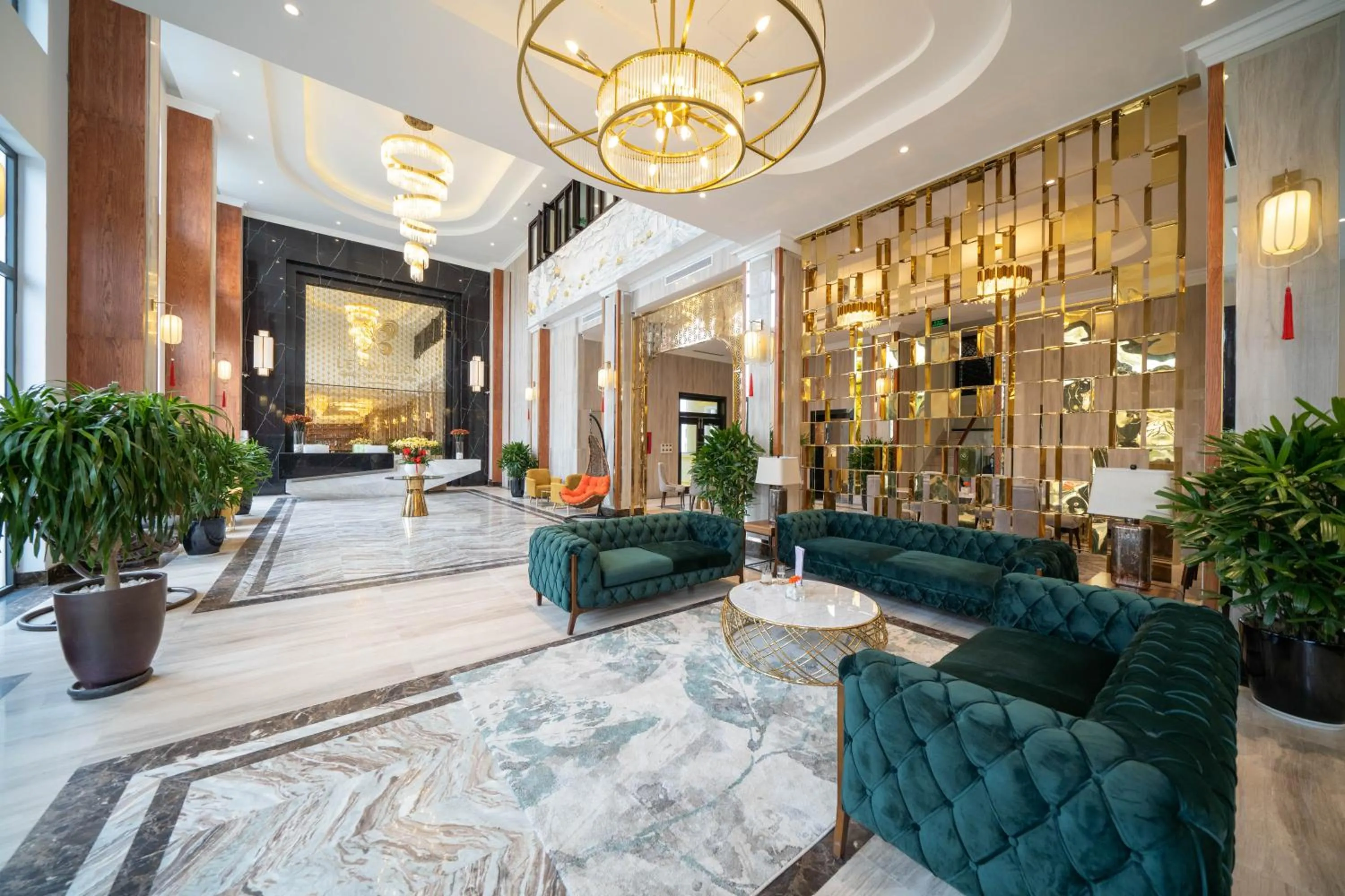 Communal lounge/ TV room in Le Pavillon Hoi An Gallery Hotel & Spa