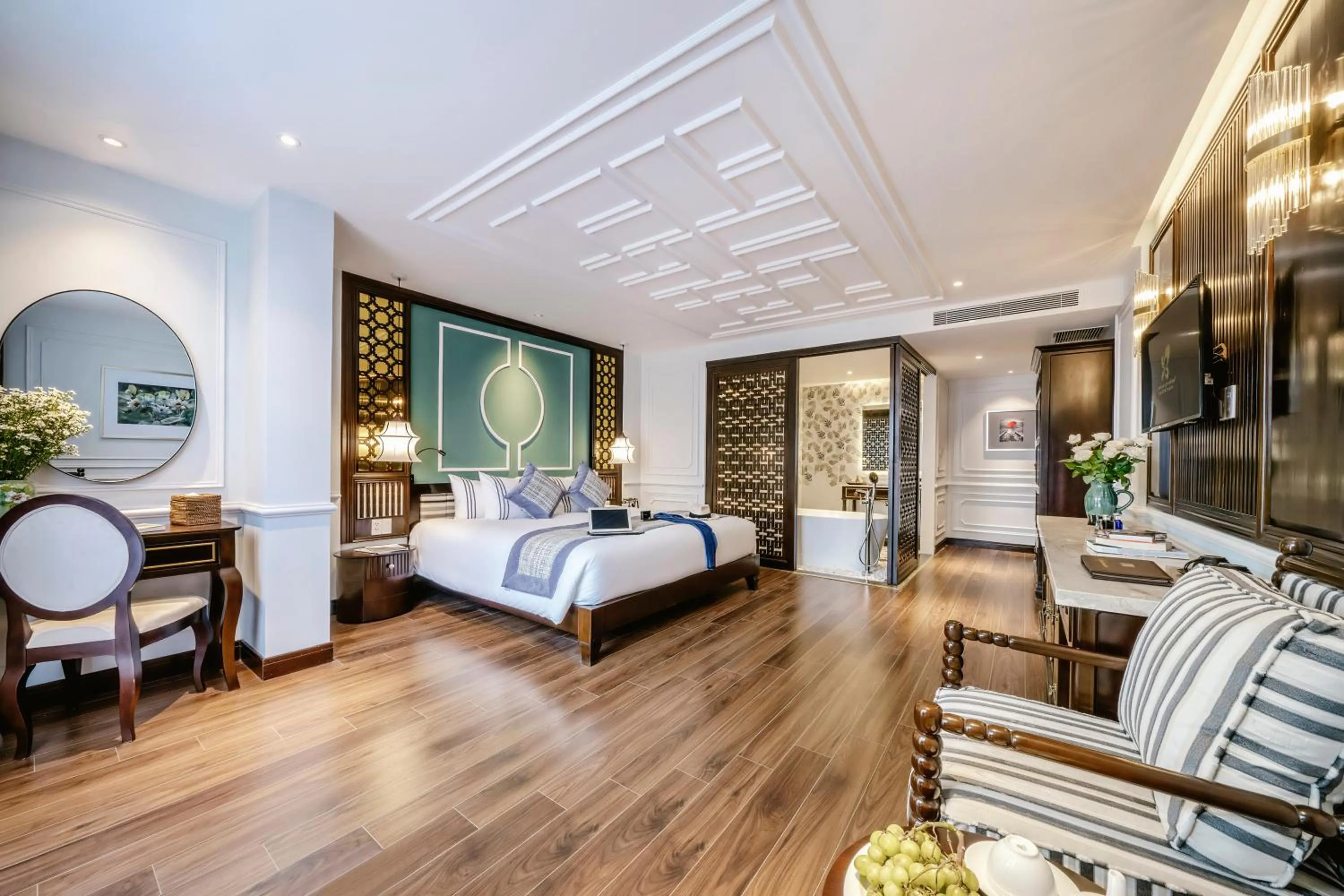 Bed in Le Pavillon Hoi An Gallery Hotel & Spa