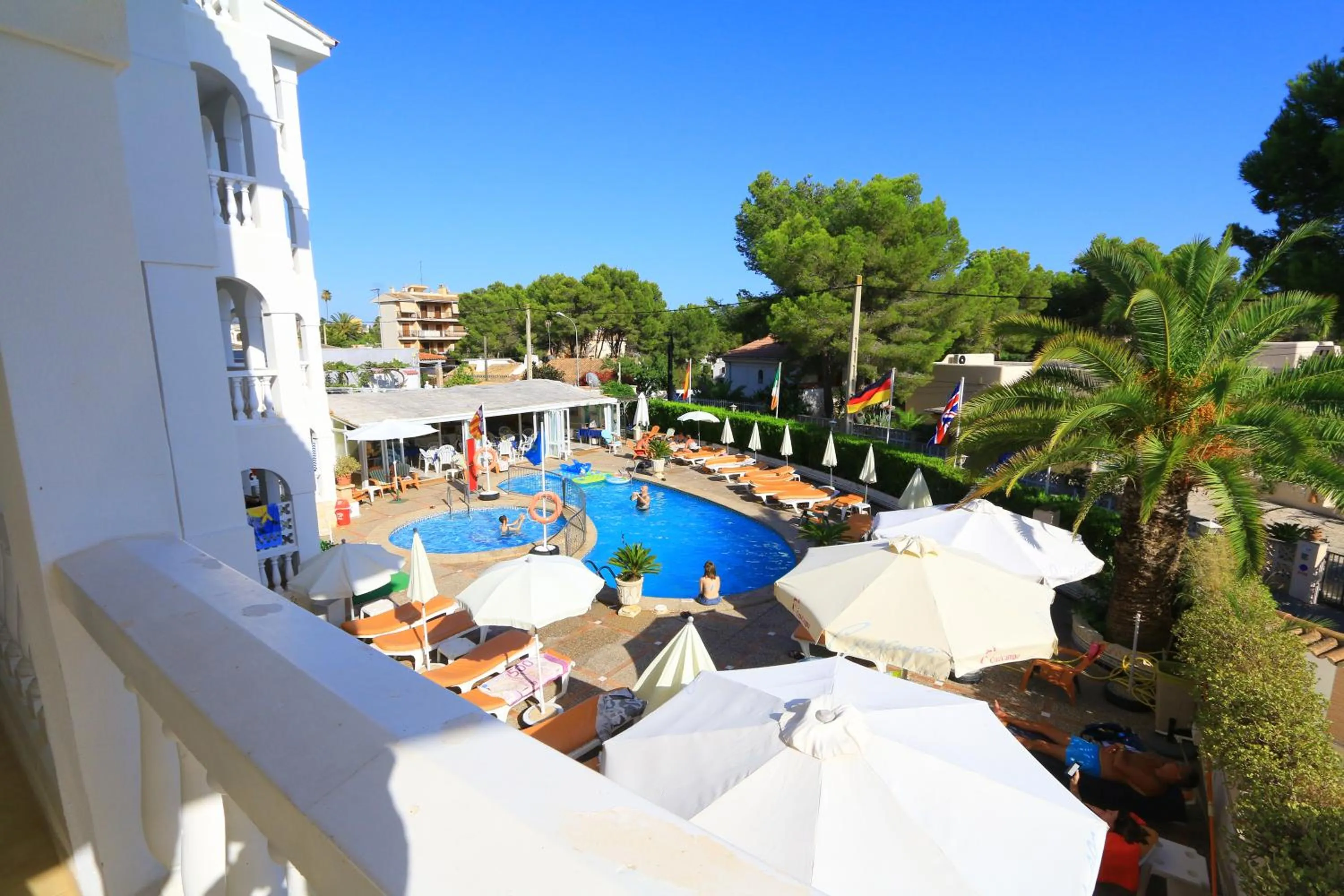 Swimming pool in Atalaya Bosque Apartamentos