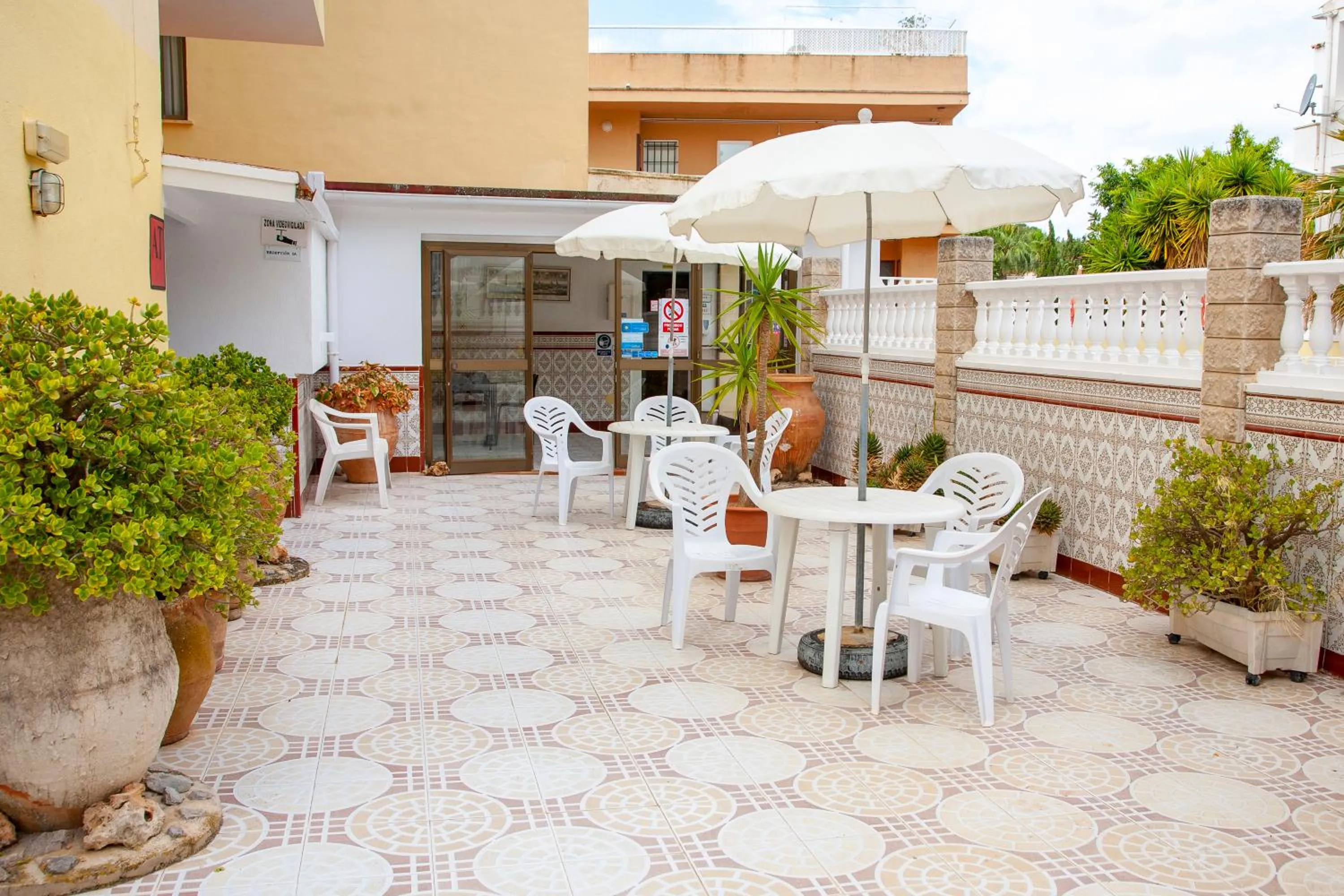 Facade/entrance in Bon Aire Apartamentos