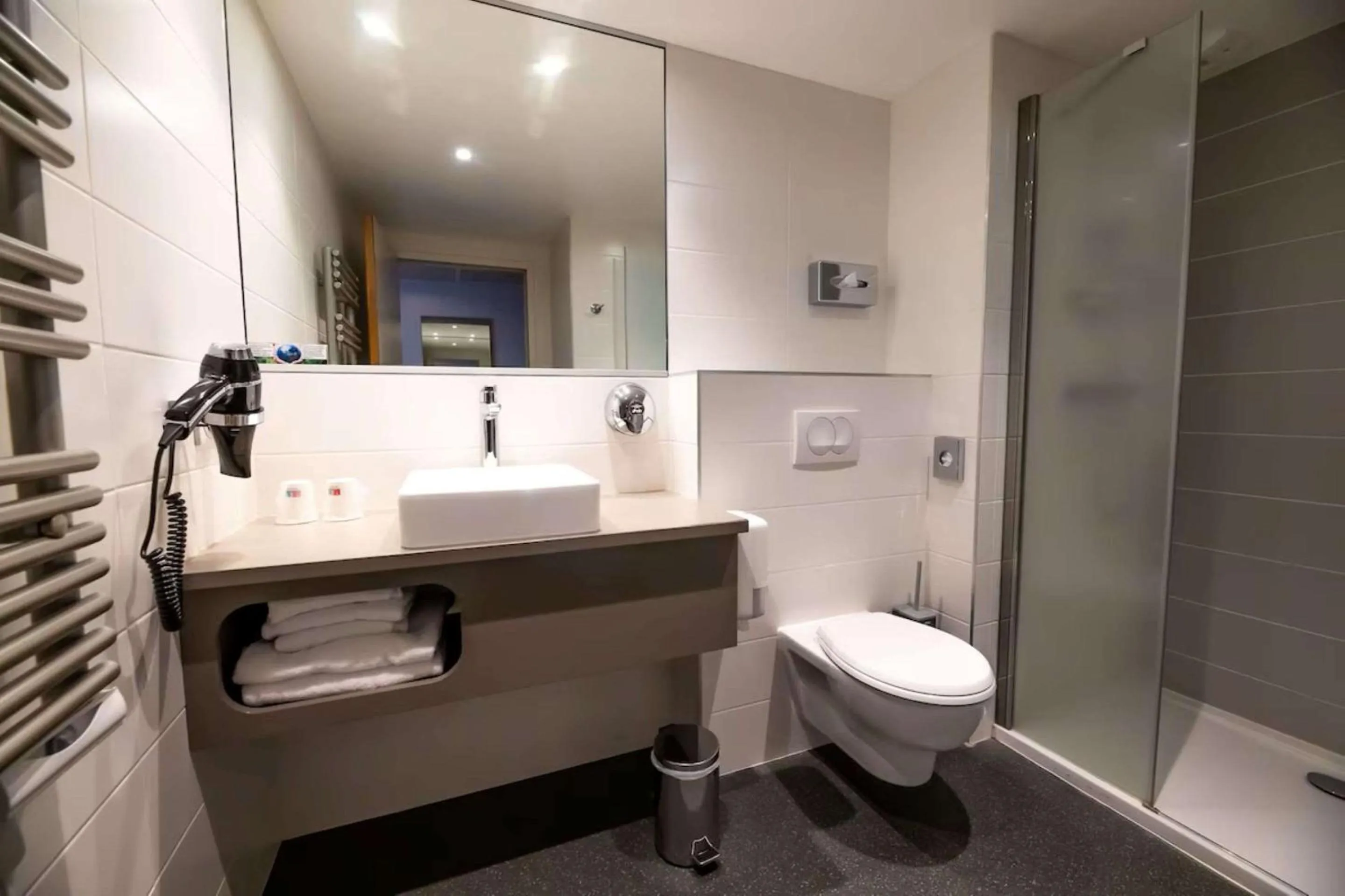 Bathroom in Best Western Eden SPA