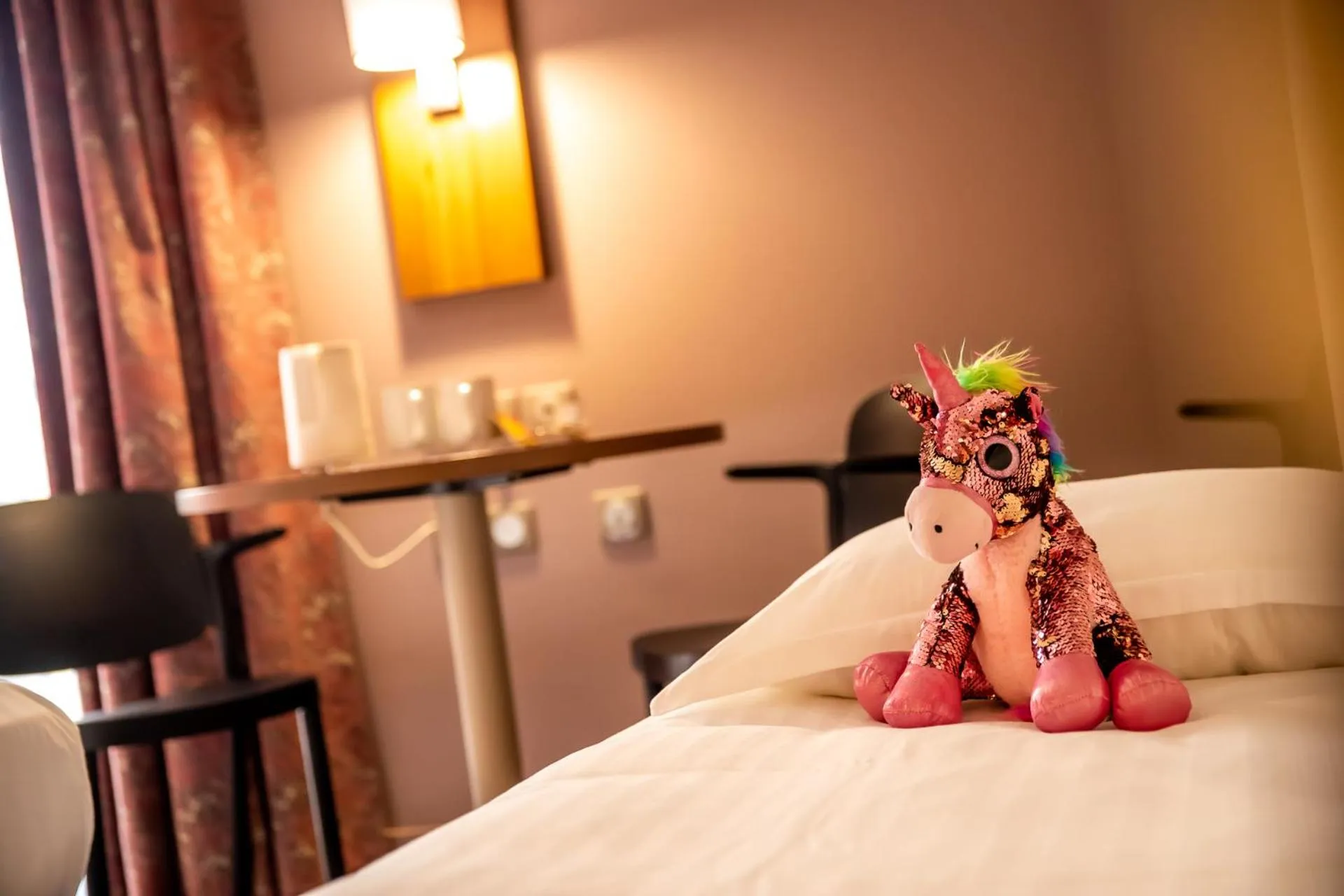 Bed in Brit Hotel Eden SPA Honfleur