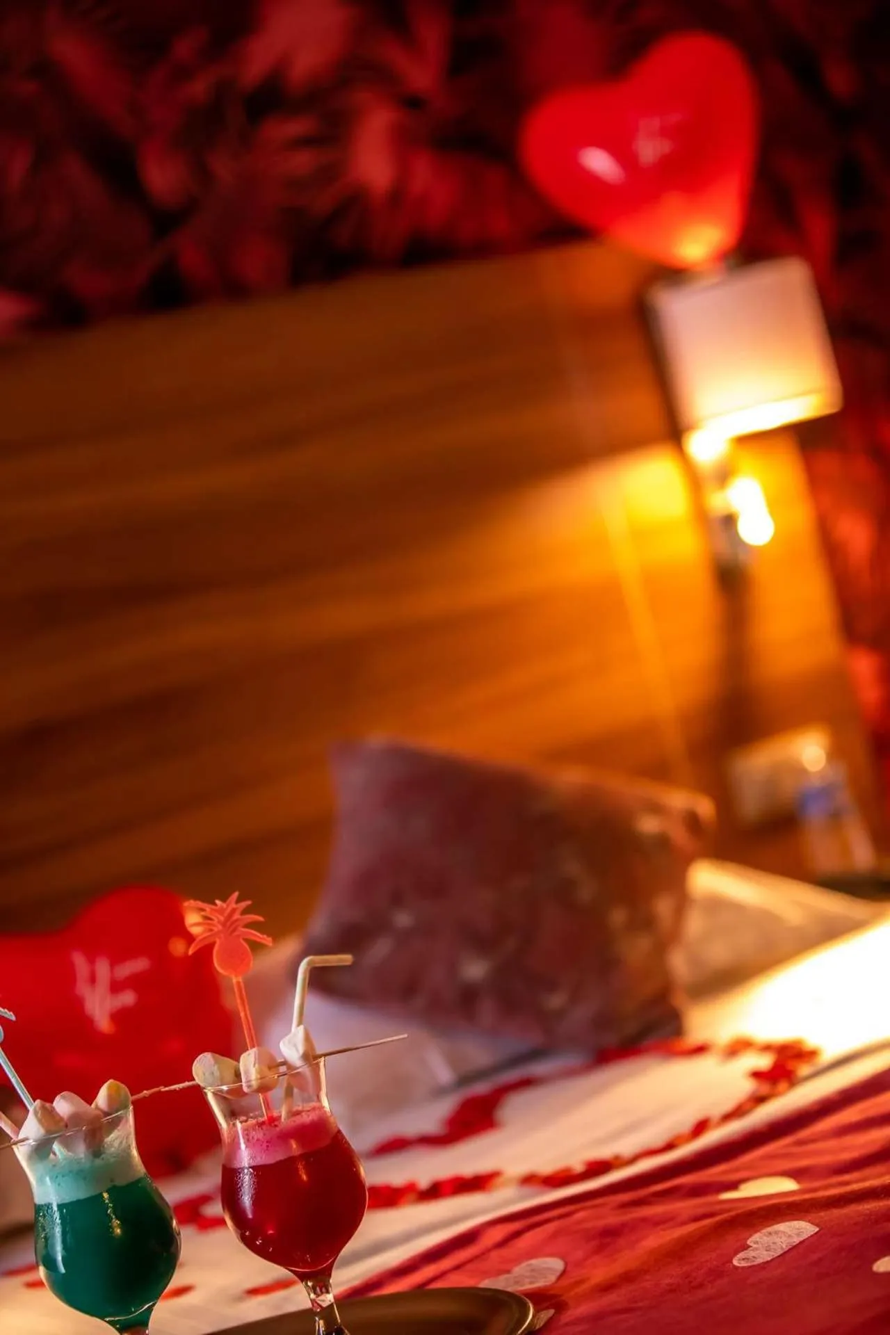 Lounge or bar in Brit Hotel Eden SPA Honfleur