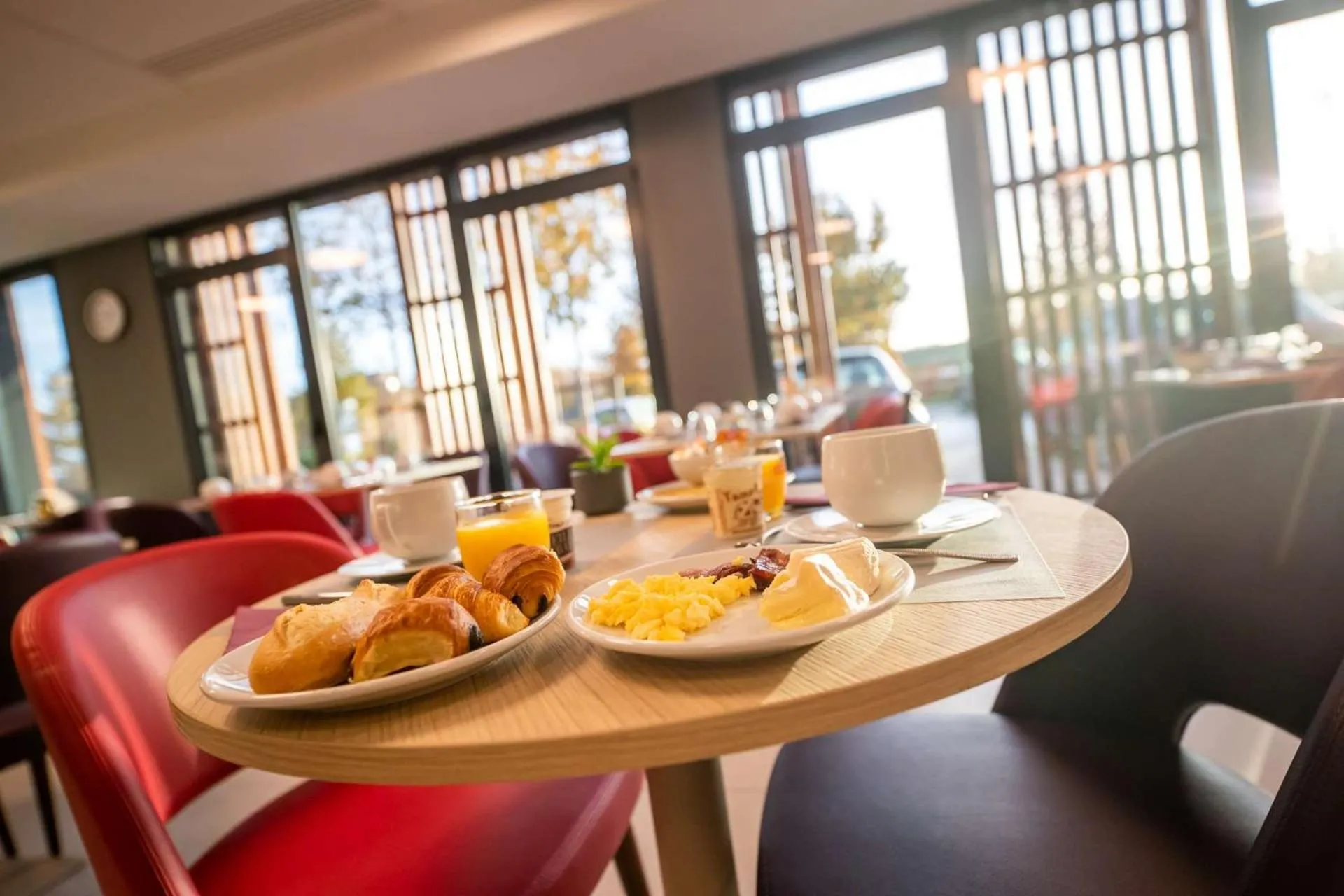 Breakfast in Brit Hotel Eden SPA Honfleur