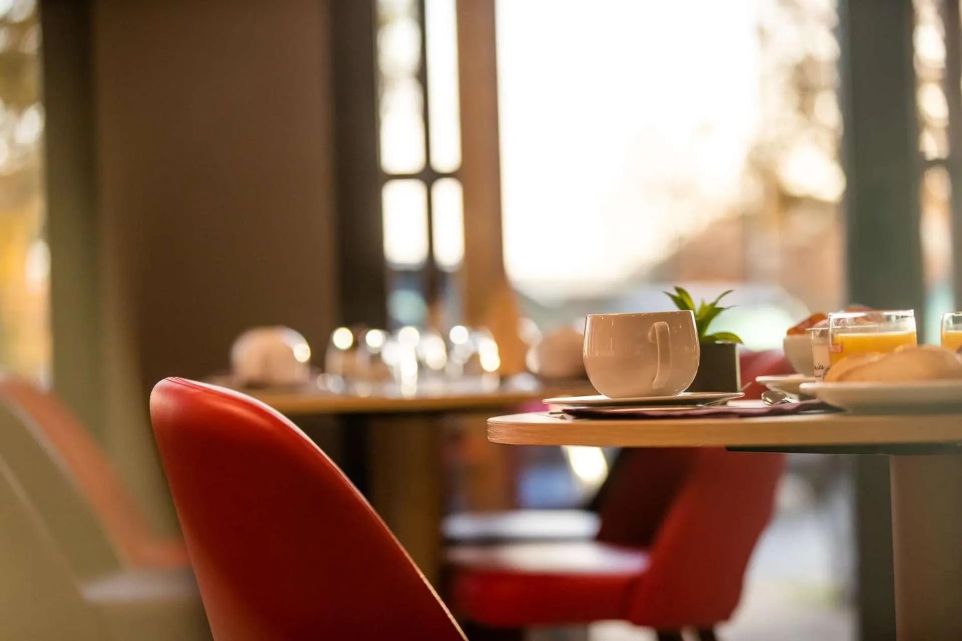 Breakfast in Brit Hotel Eden SPA Honfleur