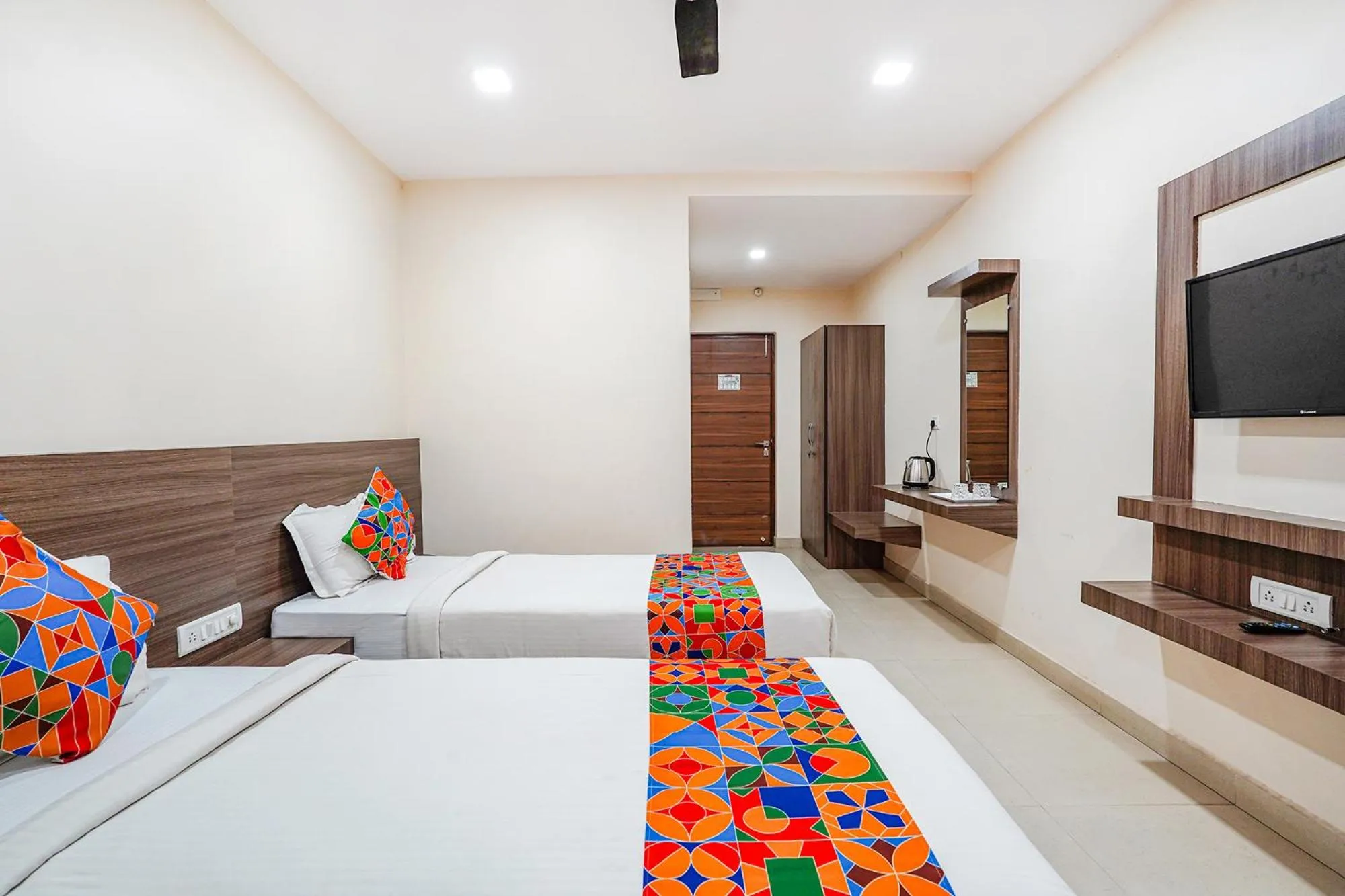 Bed in FabHotel Rove Inn & Suites - Nr Thammenahalli Village