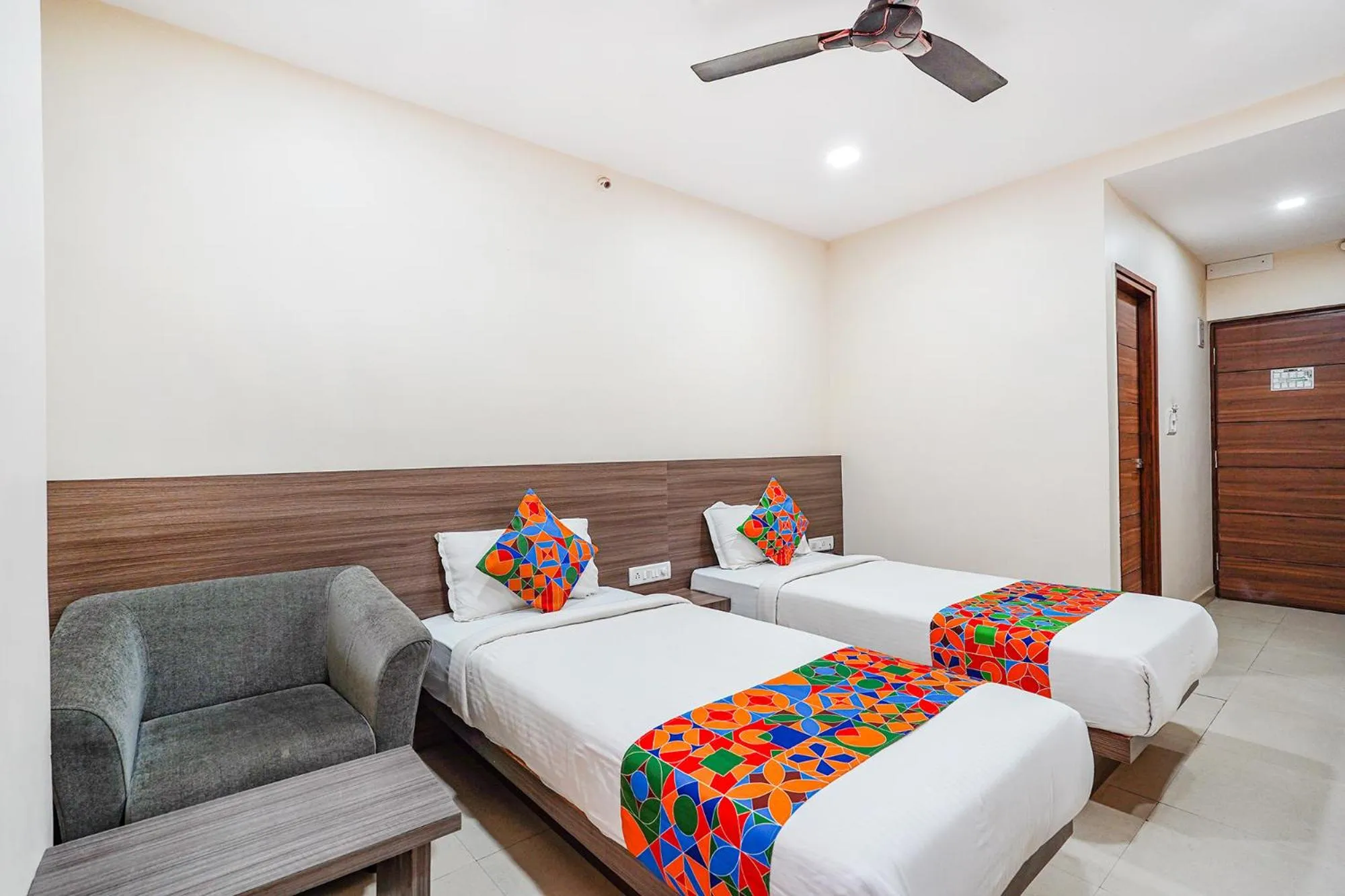 Bed in FabHotel Rove Inn & Suites - Nr Thammenahalli Village