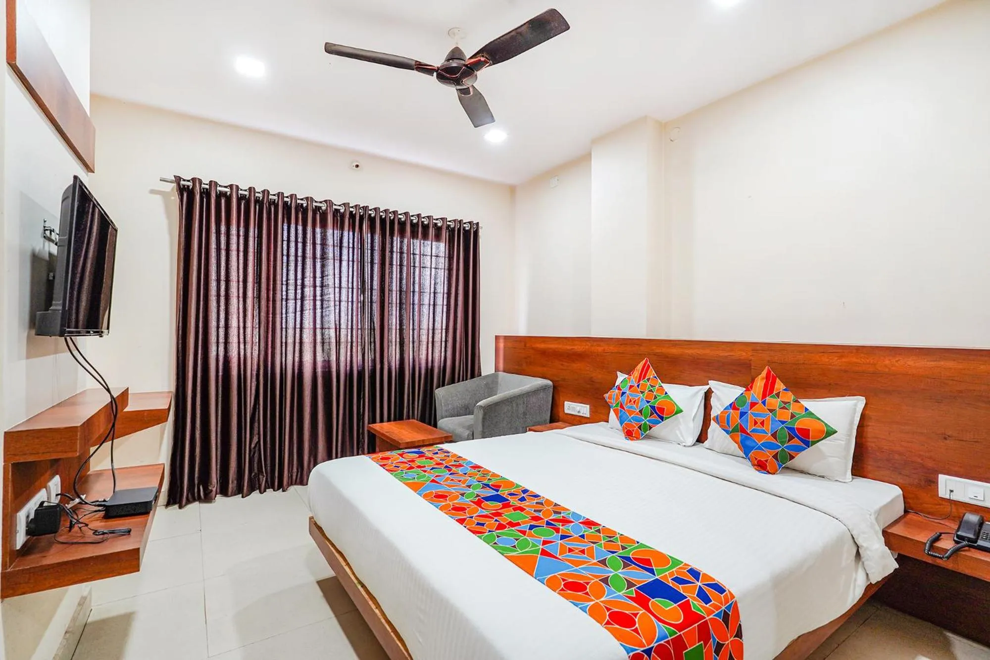 Bed in FabHotel Rove Inn & Suites - Nr Thammenahalli Village