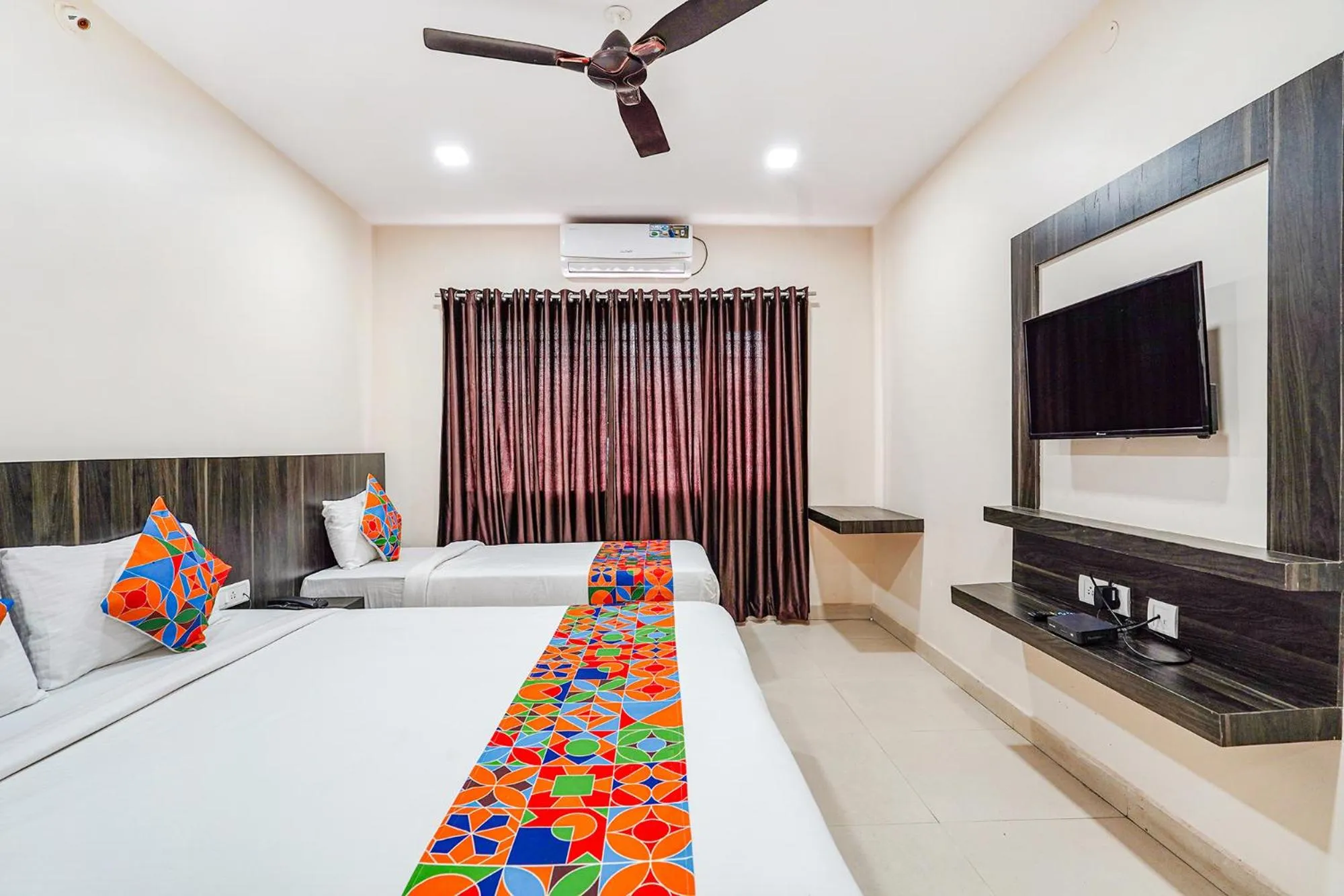 Bed in FabHotel Rove Inn & Suites - Nr Thammenahalli Village