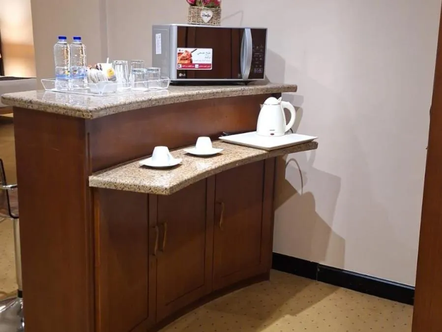 Paradise Home City Stars